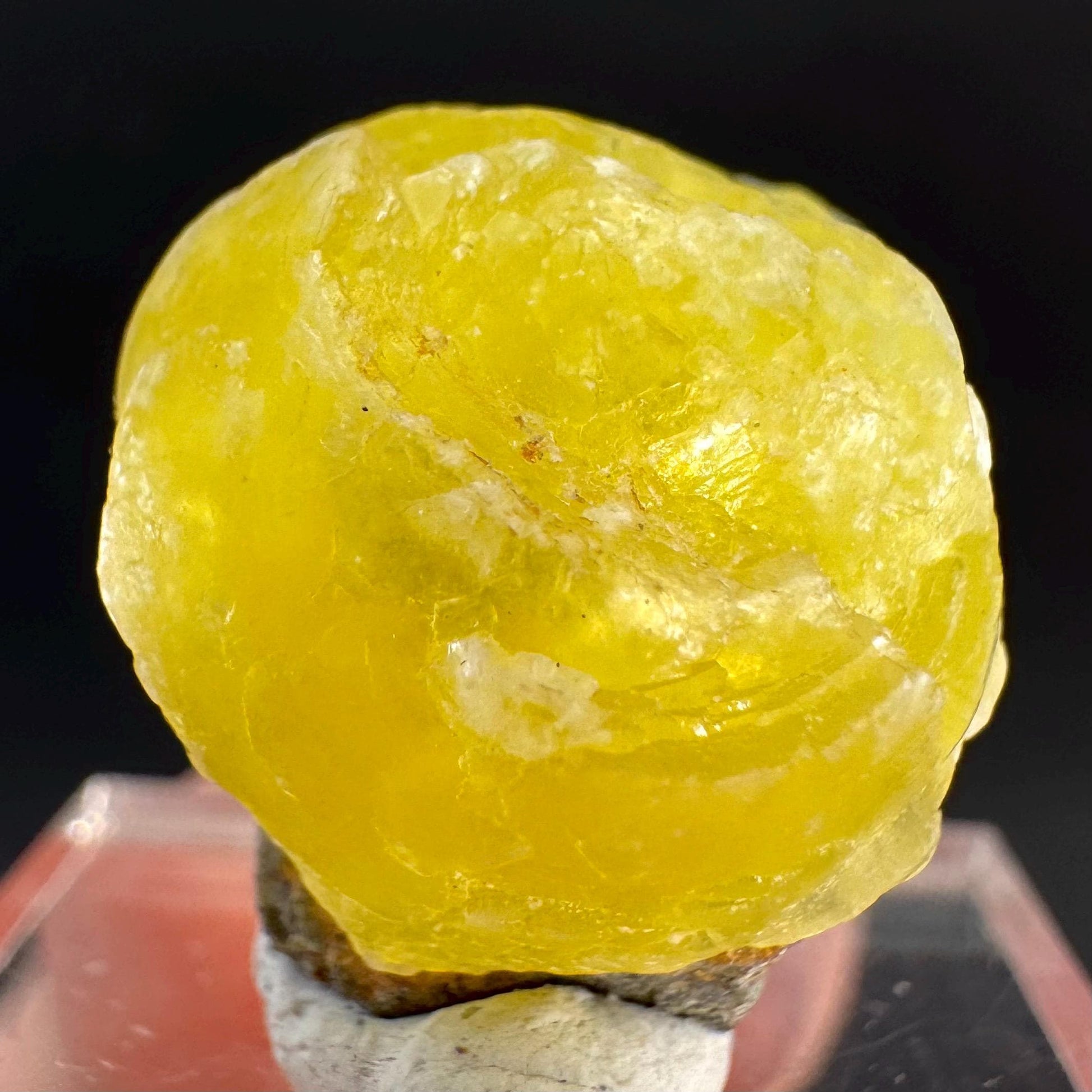 Brucite | Yellow Crystal, Lustrous Mineral Specimen From Pakistan