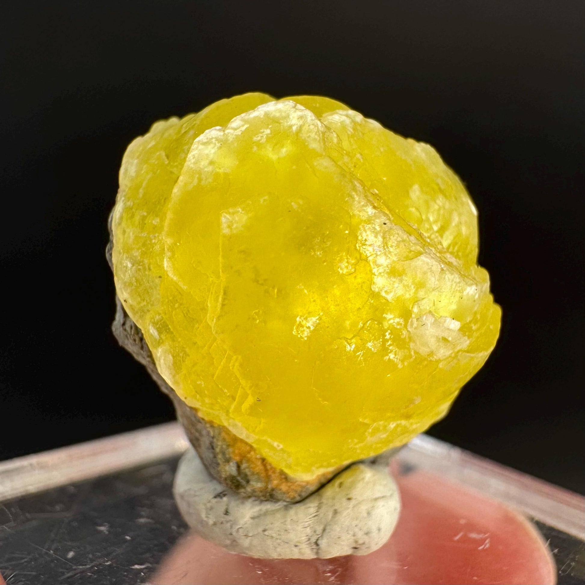 Brucite | Yellow Crystal, Lustrous Mineral Specimen From Pakistan