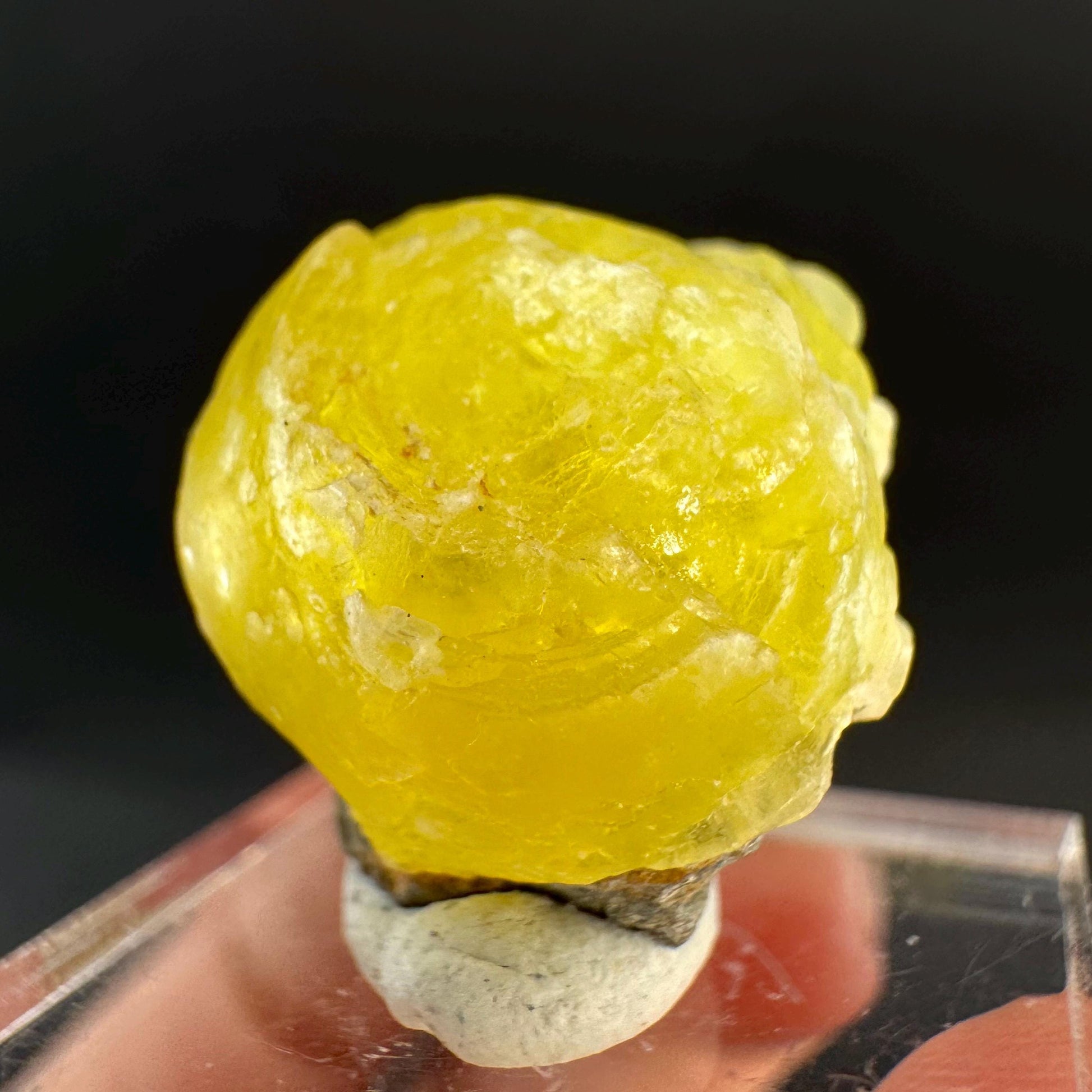 Brucite | Yellow Crystal, Lustrous Mineral Specimen From Pakistan