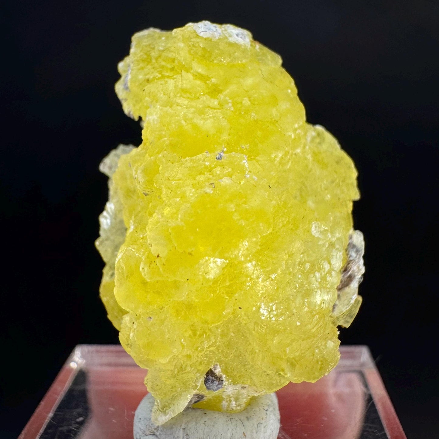 Brucite | Yellow Crystal, Lustrous Mineral Specimen From Pakistan