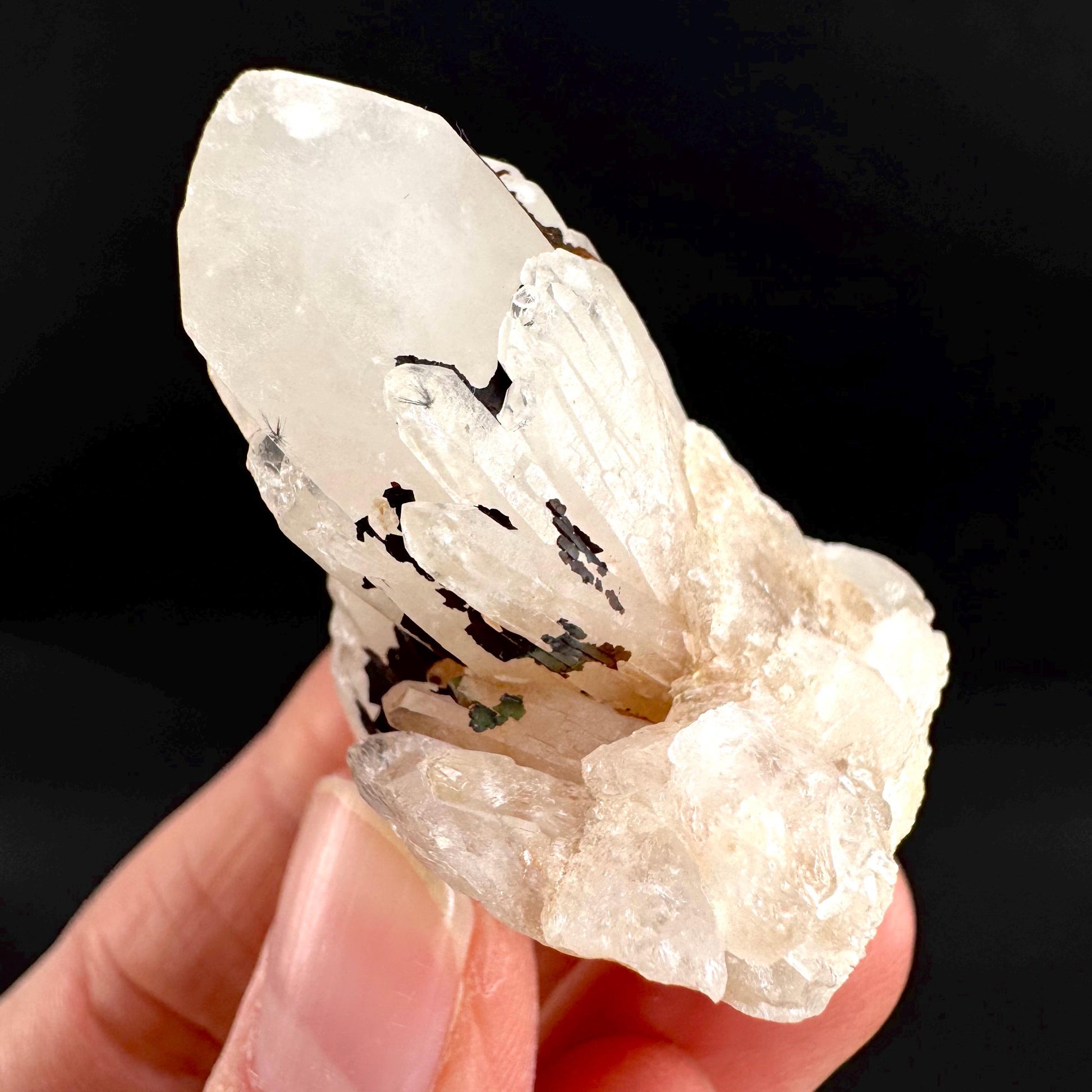 Hollandite Star Quartz | natural spider quartz crystal from Madagascar
