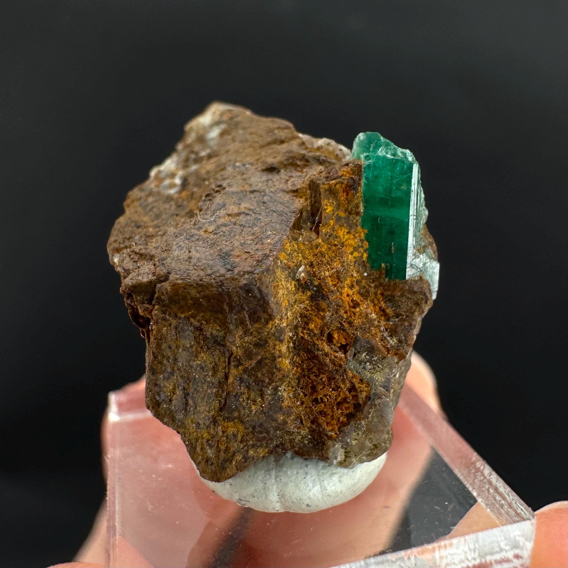 Emerald on Matrix | natural green crystal, mineral specimen from Pakistan