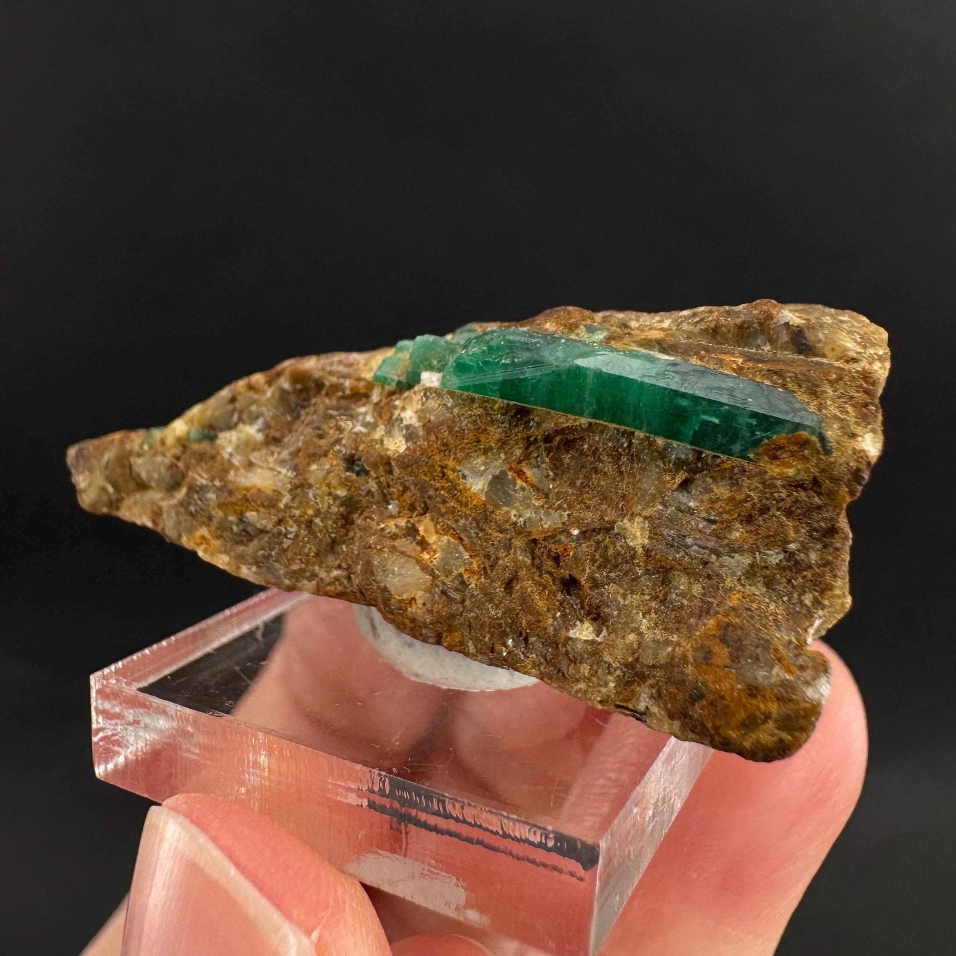 Emerald on Matrix | natural green crystal, mineral specimen from Pakistan