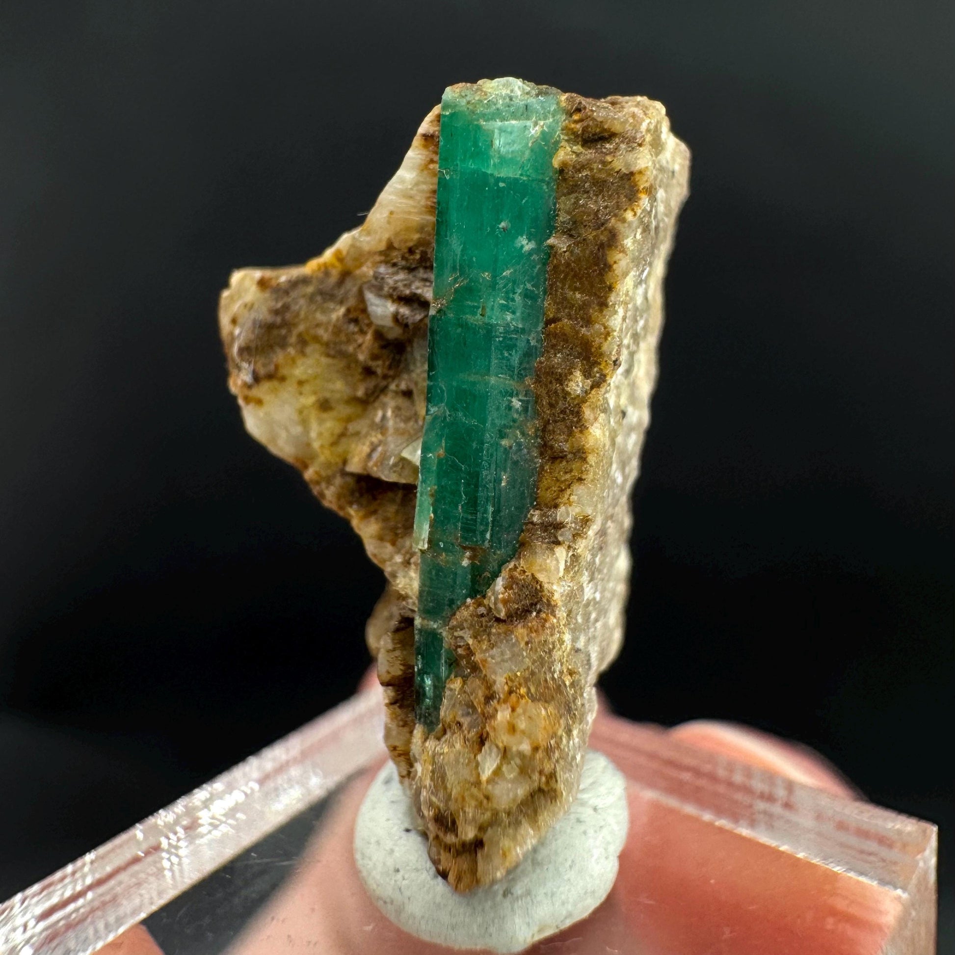 Emerald on Matrix | natural green crystal, mineral specimen from Pakistan