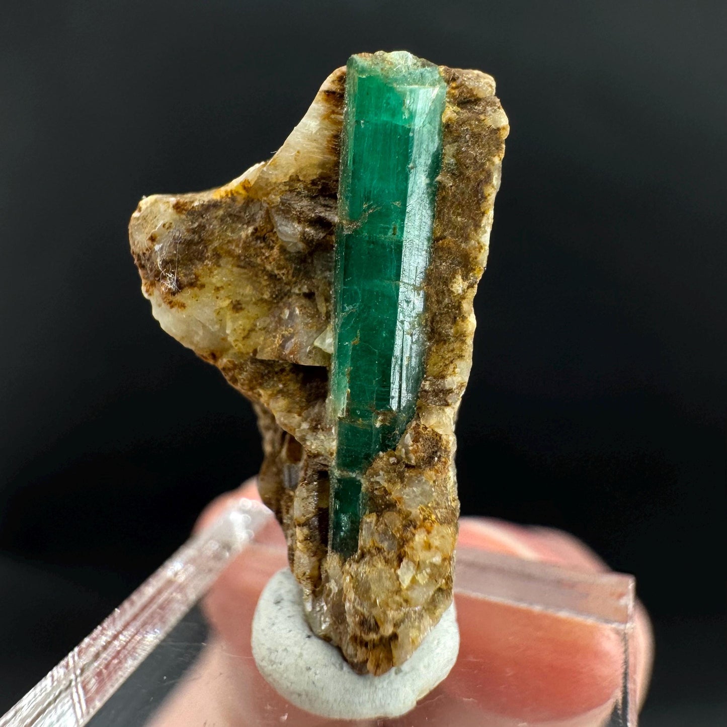 Emerald on Matrix | natural green crystal, mineral specimen from Pakistan