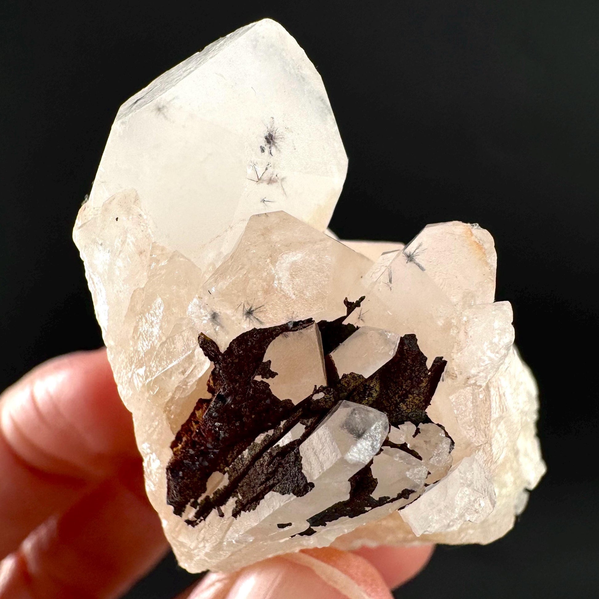 Hollandite Star Quartz | natural spider quartz crystal from Madagascar