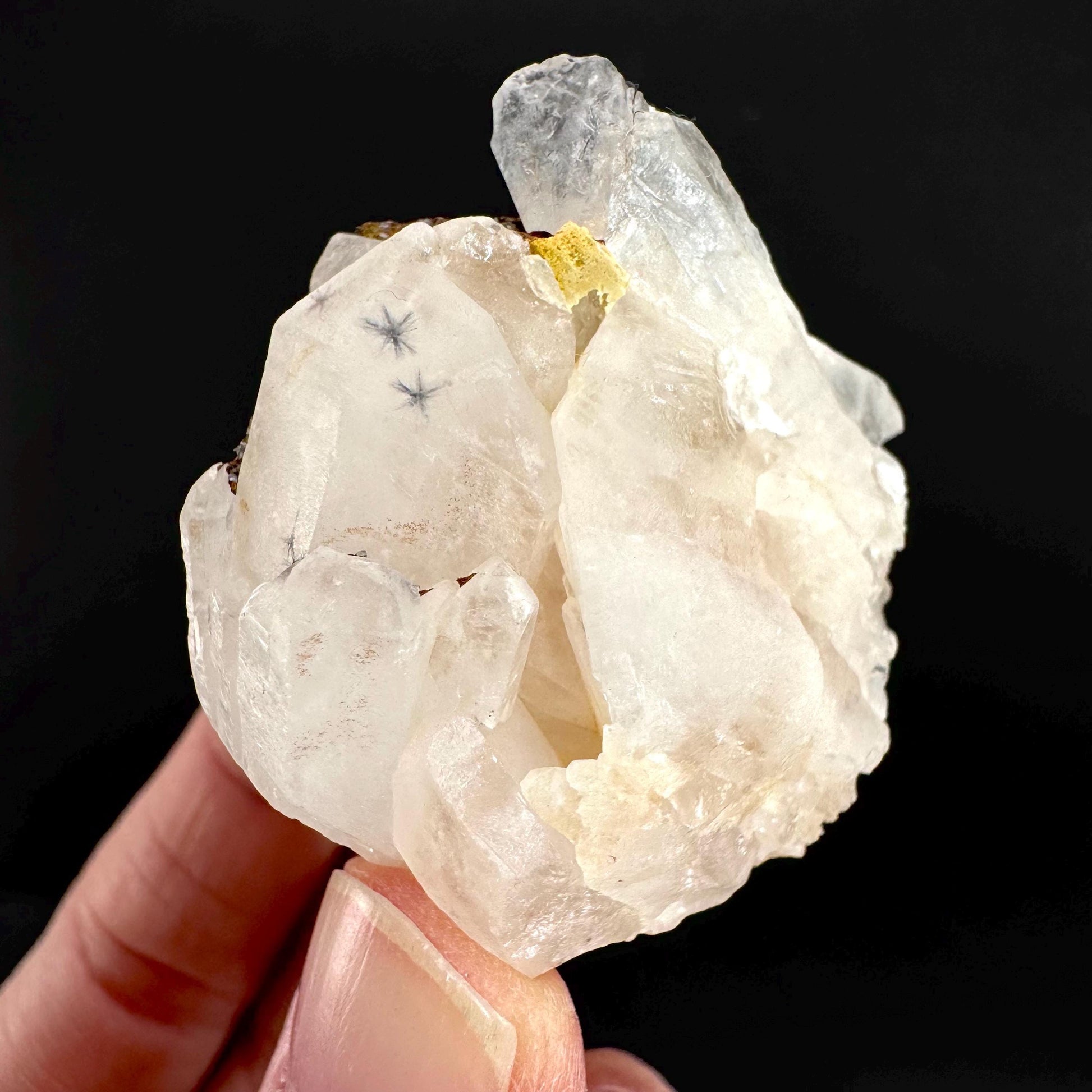 Hollandite Star Quartz | natural spider quartz crystal from Madagascar