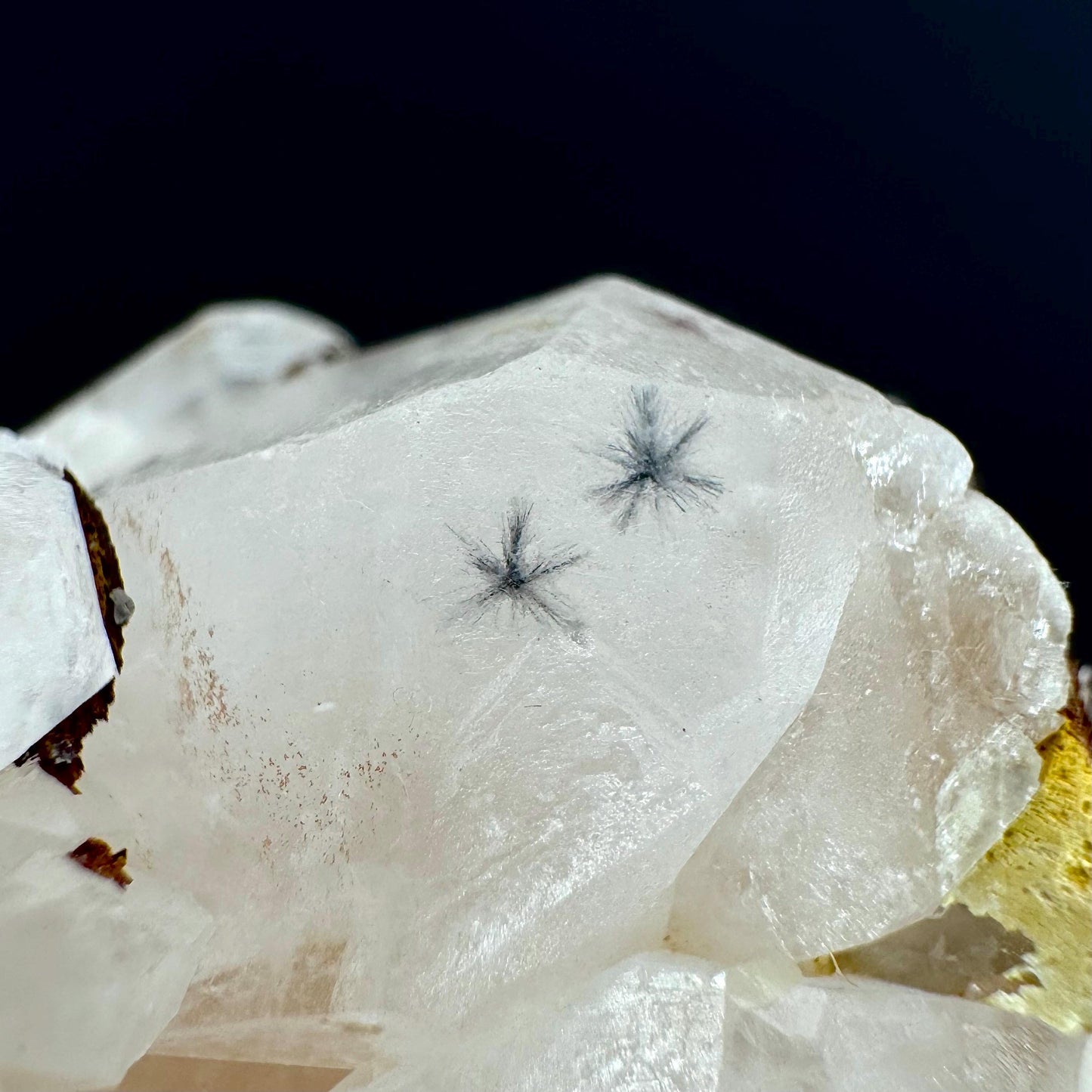 Hollandite Star Quartz | natural spider quartz crystal from Madagascar
