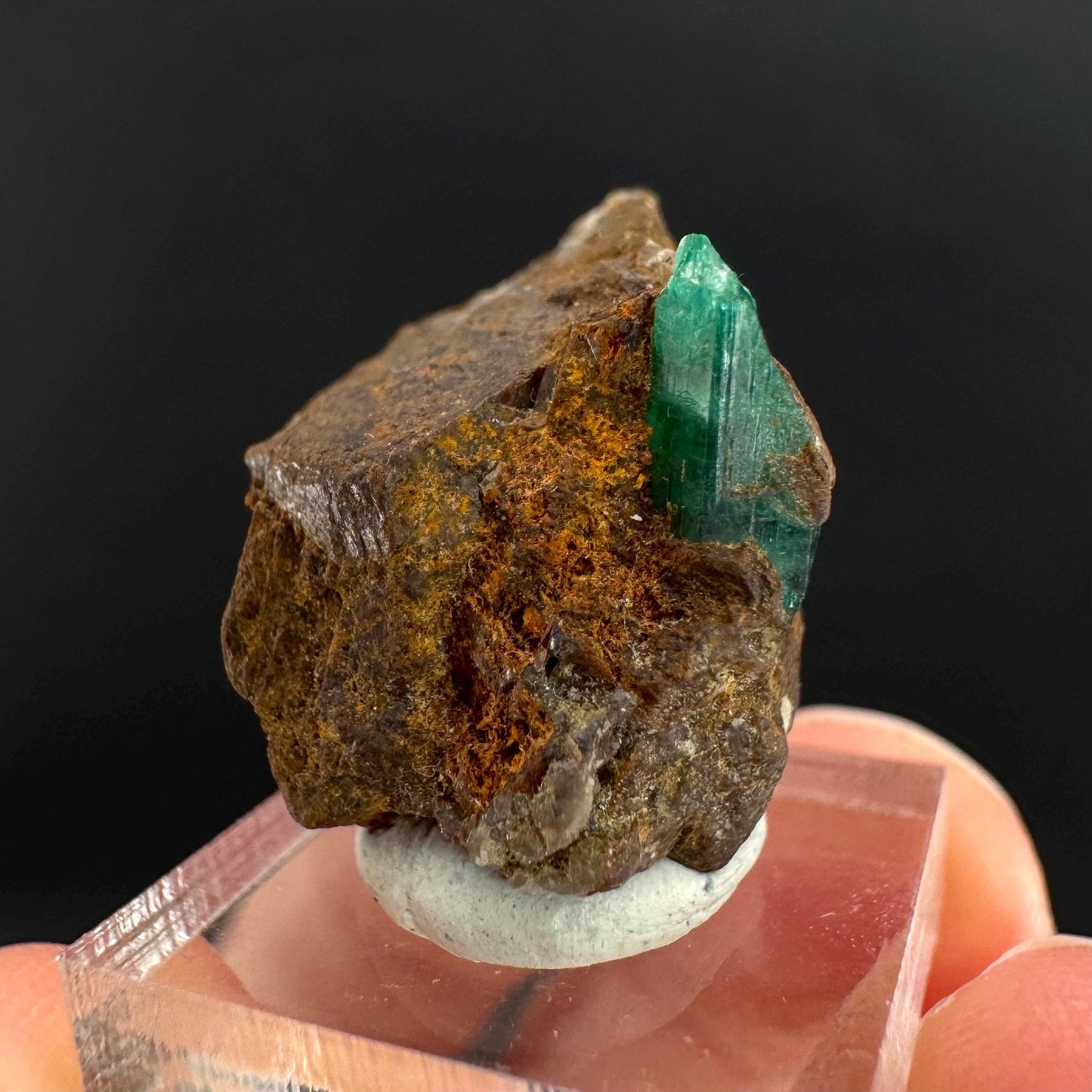 Emerald on Matrix | natural green crystal, mineral specimen from Pakistan