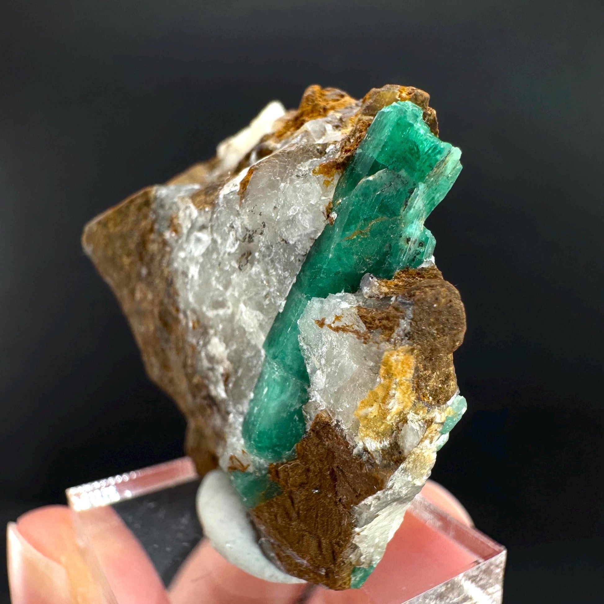Emerald on Matrix | natural green crystal, mineral specimen from Pakistan