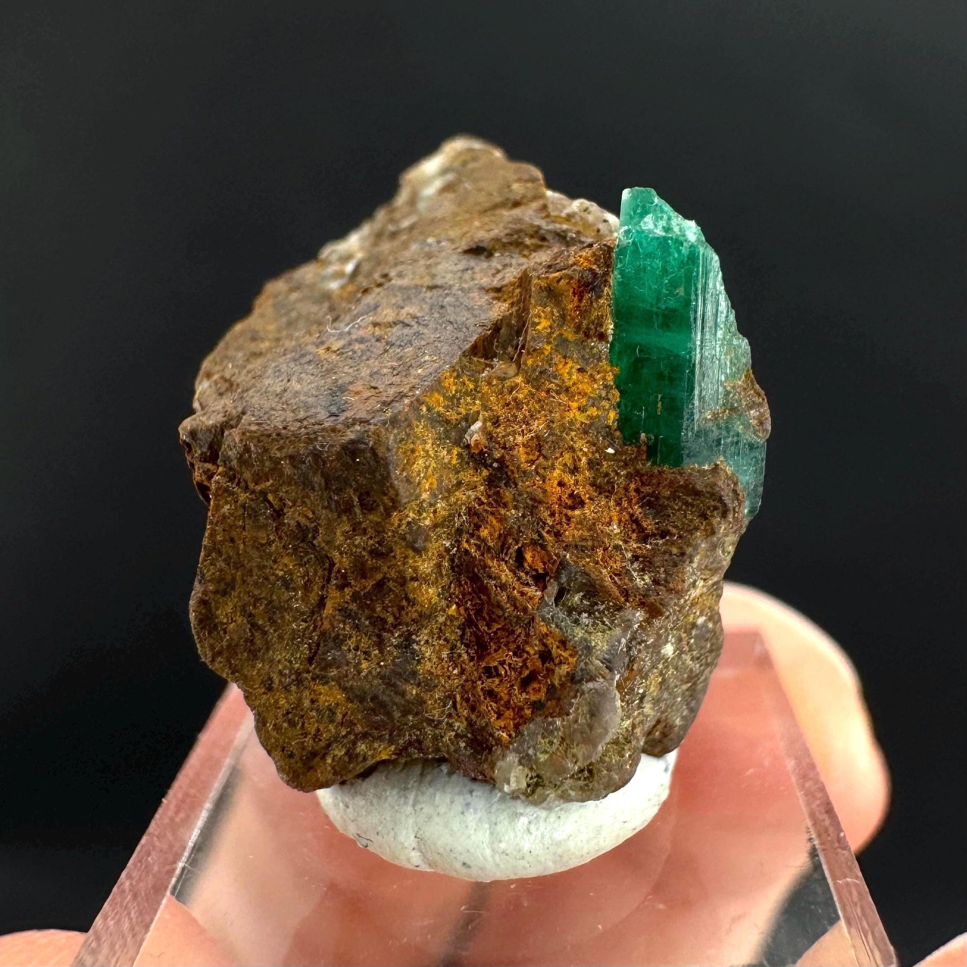 Emerald on Matrix | natural green crystal, mineral specimen from Pakistan