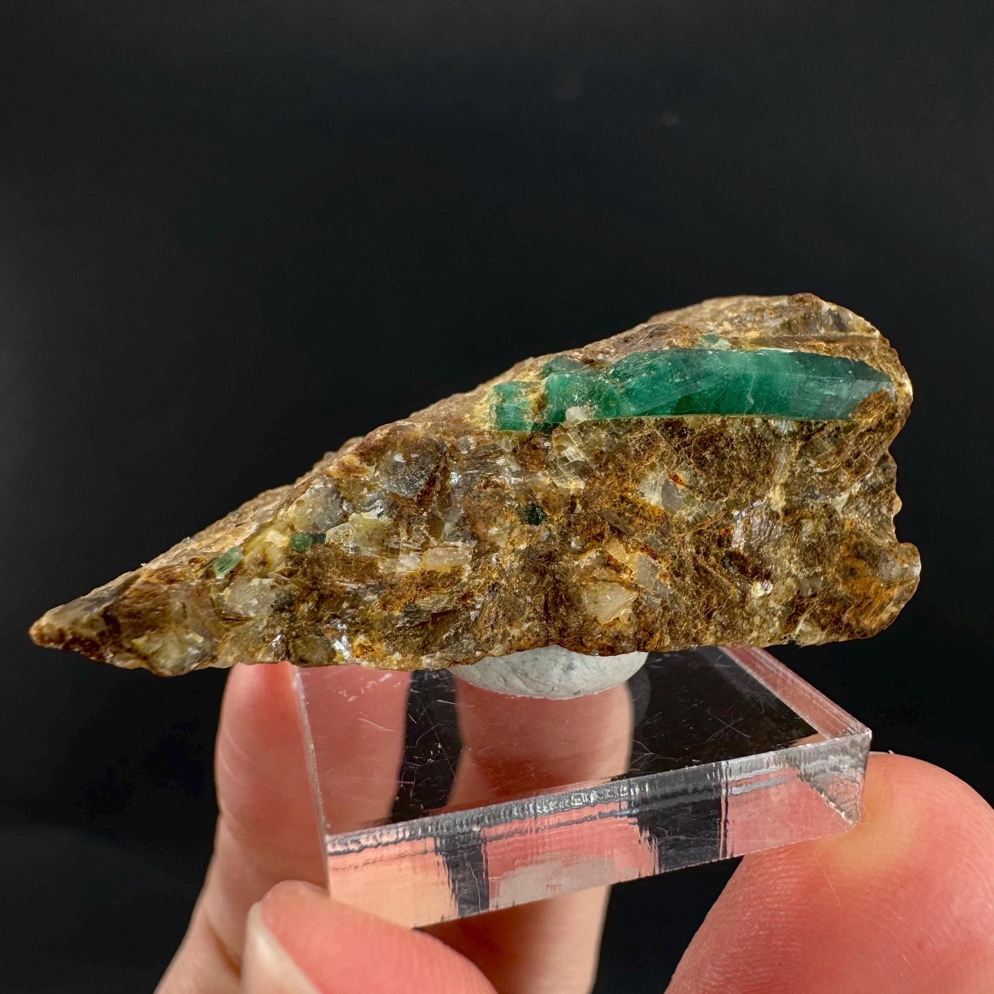Emerald on Matrix | natural green crystal, mineral specimen from Pakistan