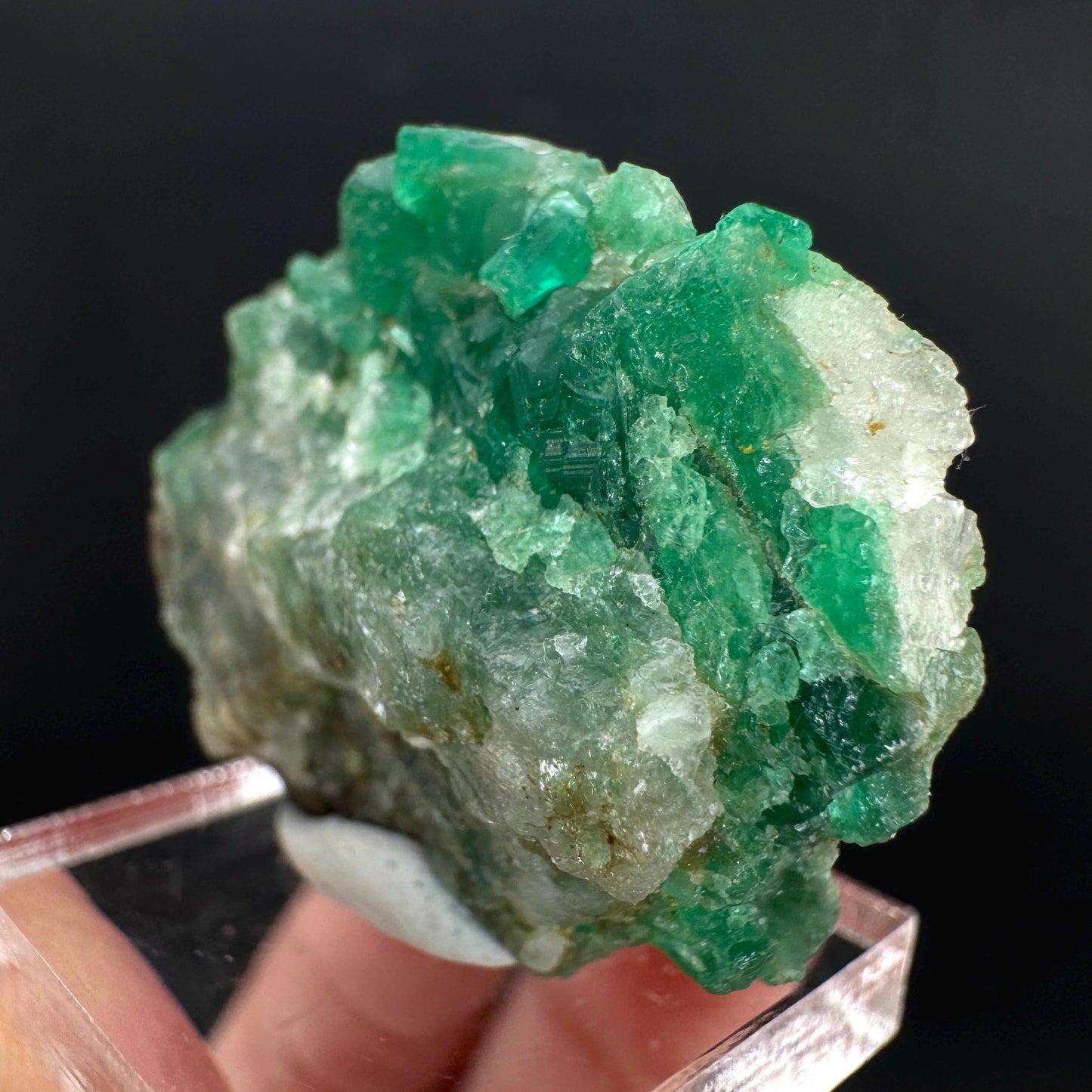 Emerald on Matrix | natural green crystal, mineral specimen from Pakistan