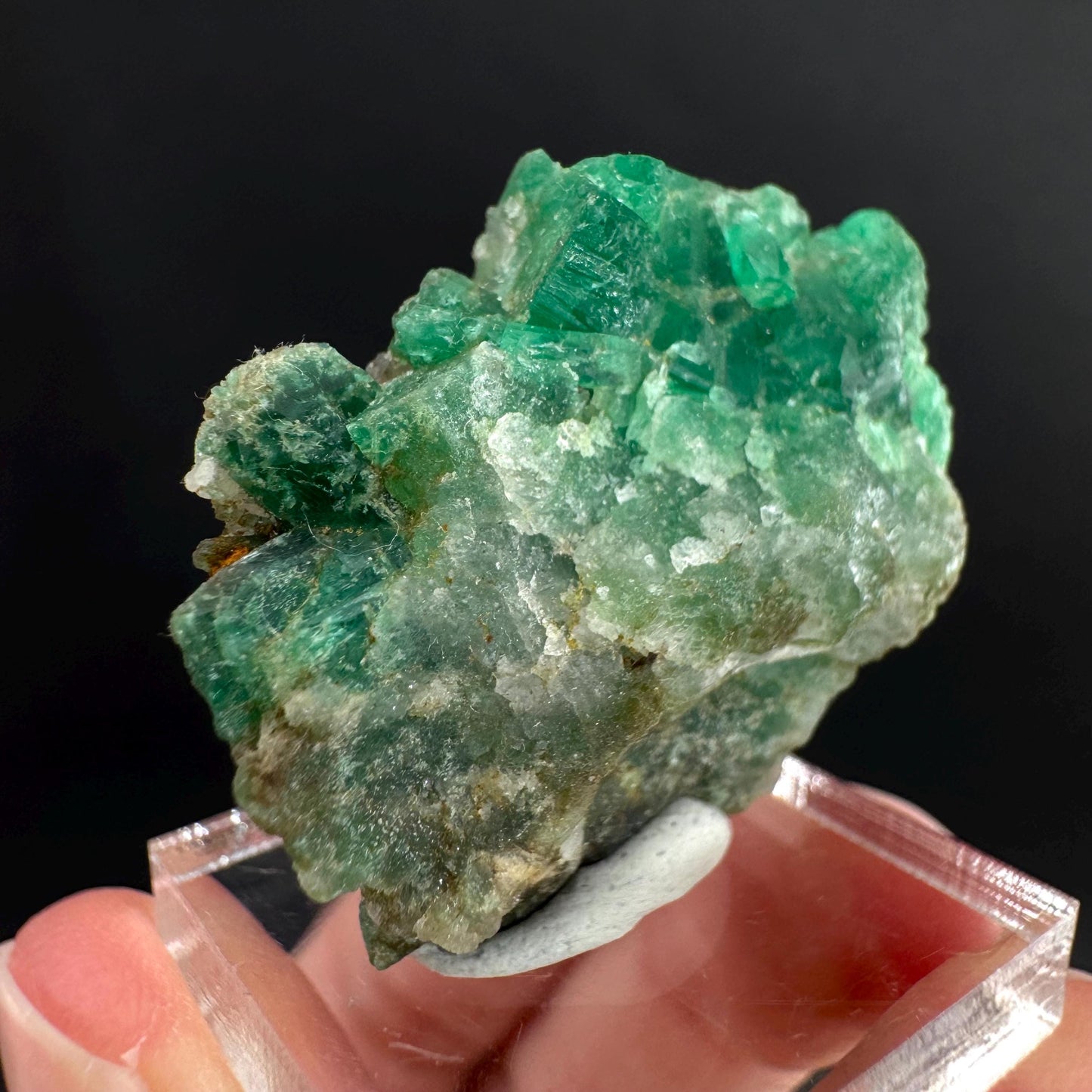 Emerald on Matrix | natural green crystal, mineral specimen from Pakistan