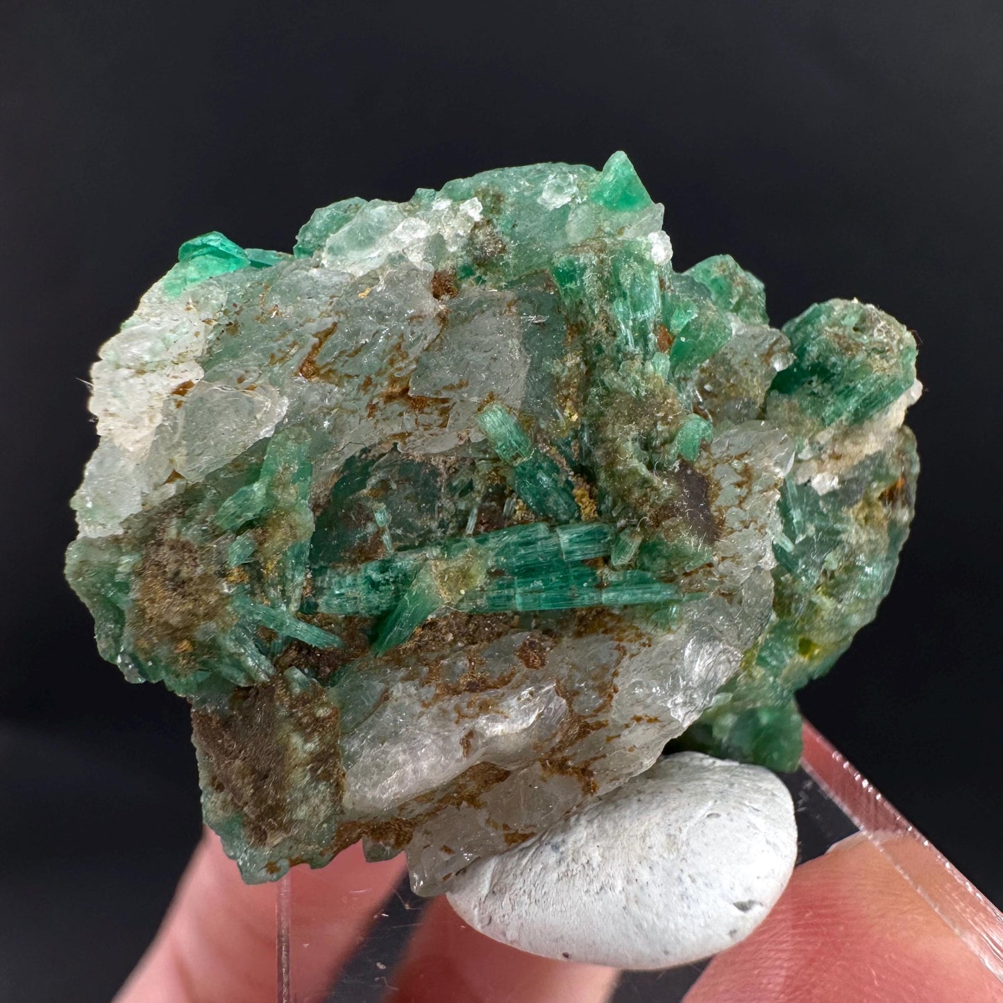 Emerald on Matrix | natural green crystal, mineral specimen from Pakistan
