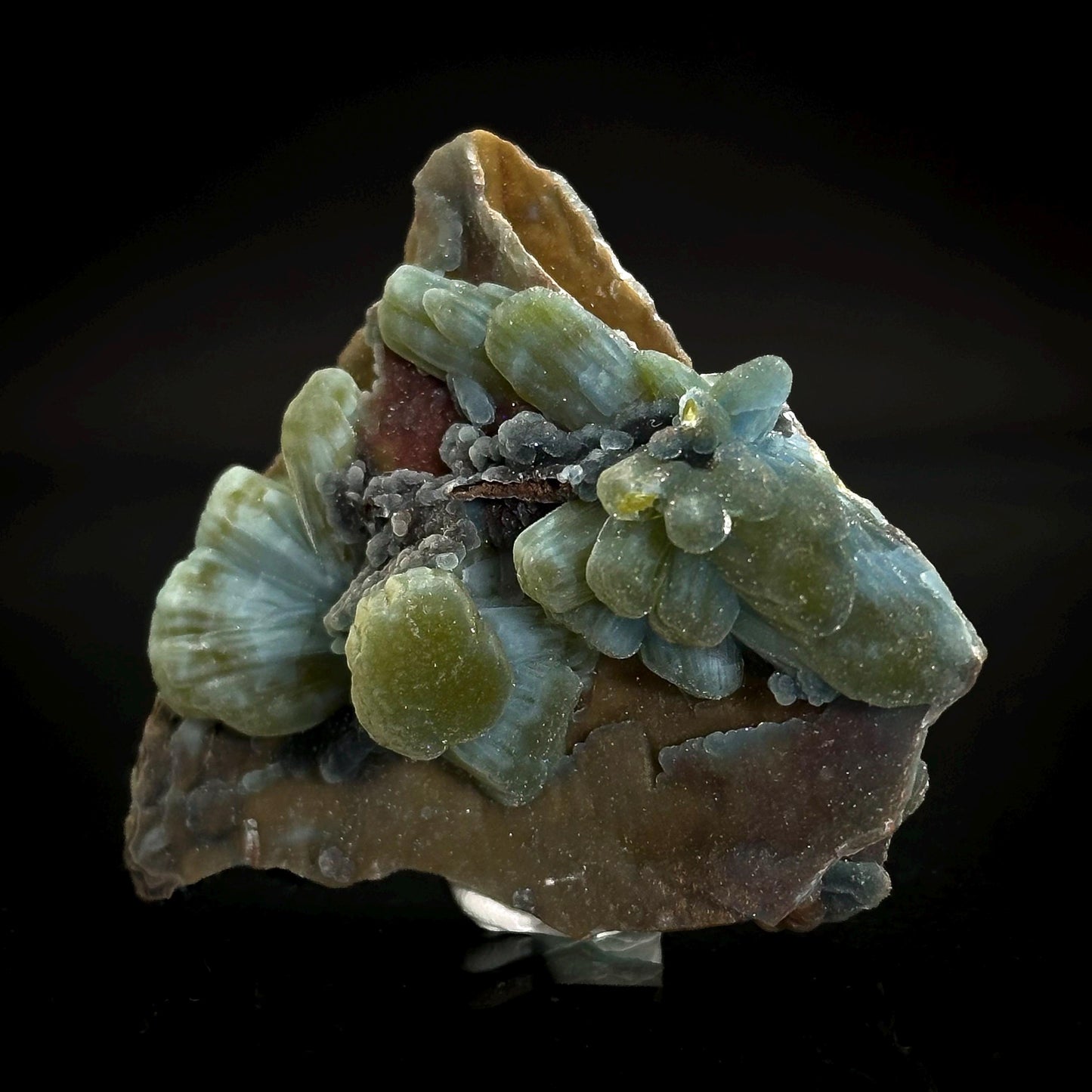Plumbogummite | blue pyromorphite pseudomorph crystal, rare mineral specimen