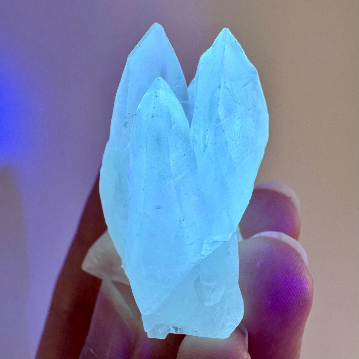 Fluorescent Calcite | UV-reactive crystal, natural mineral specimen from Indonesia