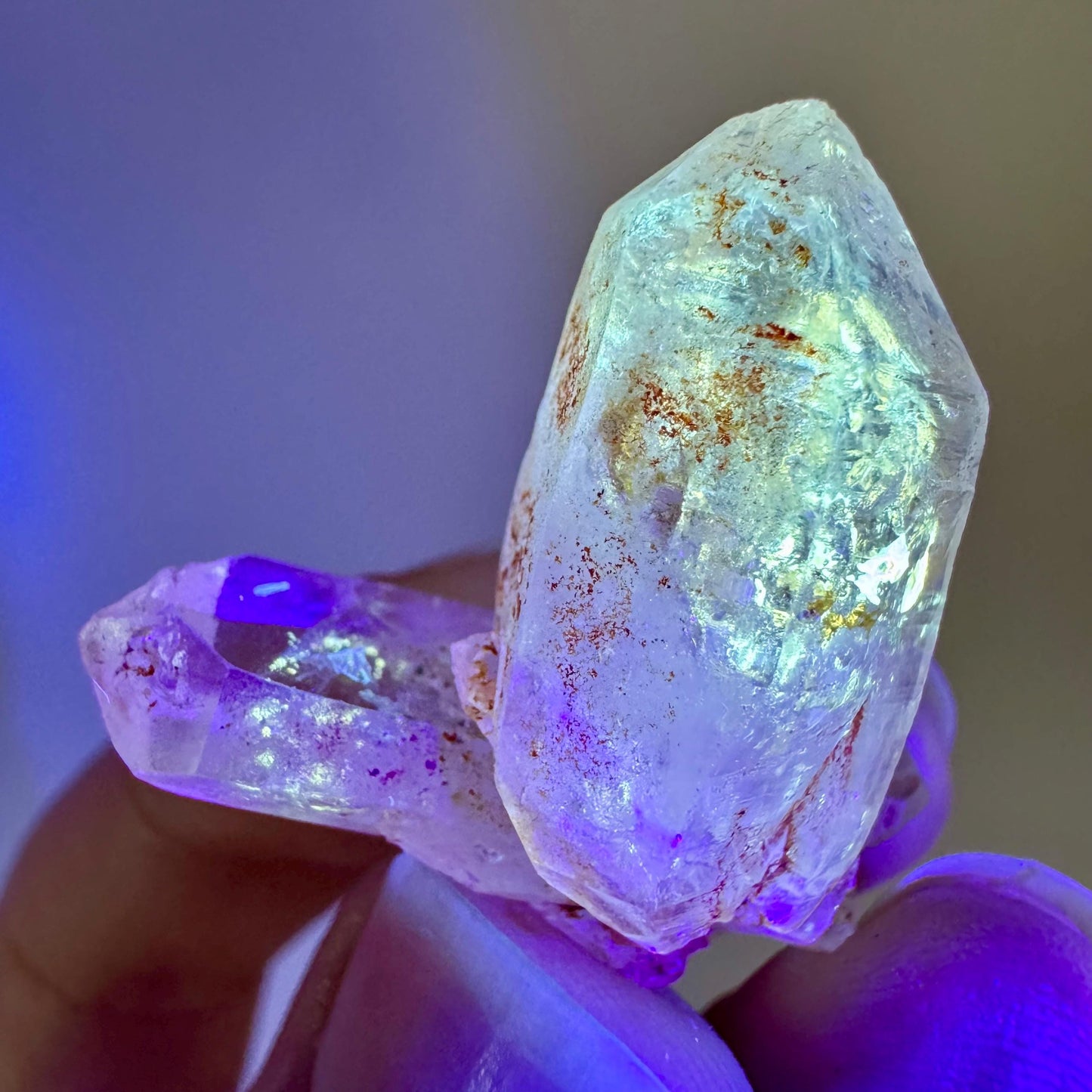 Petroleum Quartz | UV reactive firefly crystal, fluorescent mineral specimen from Madagascar
