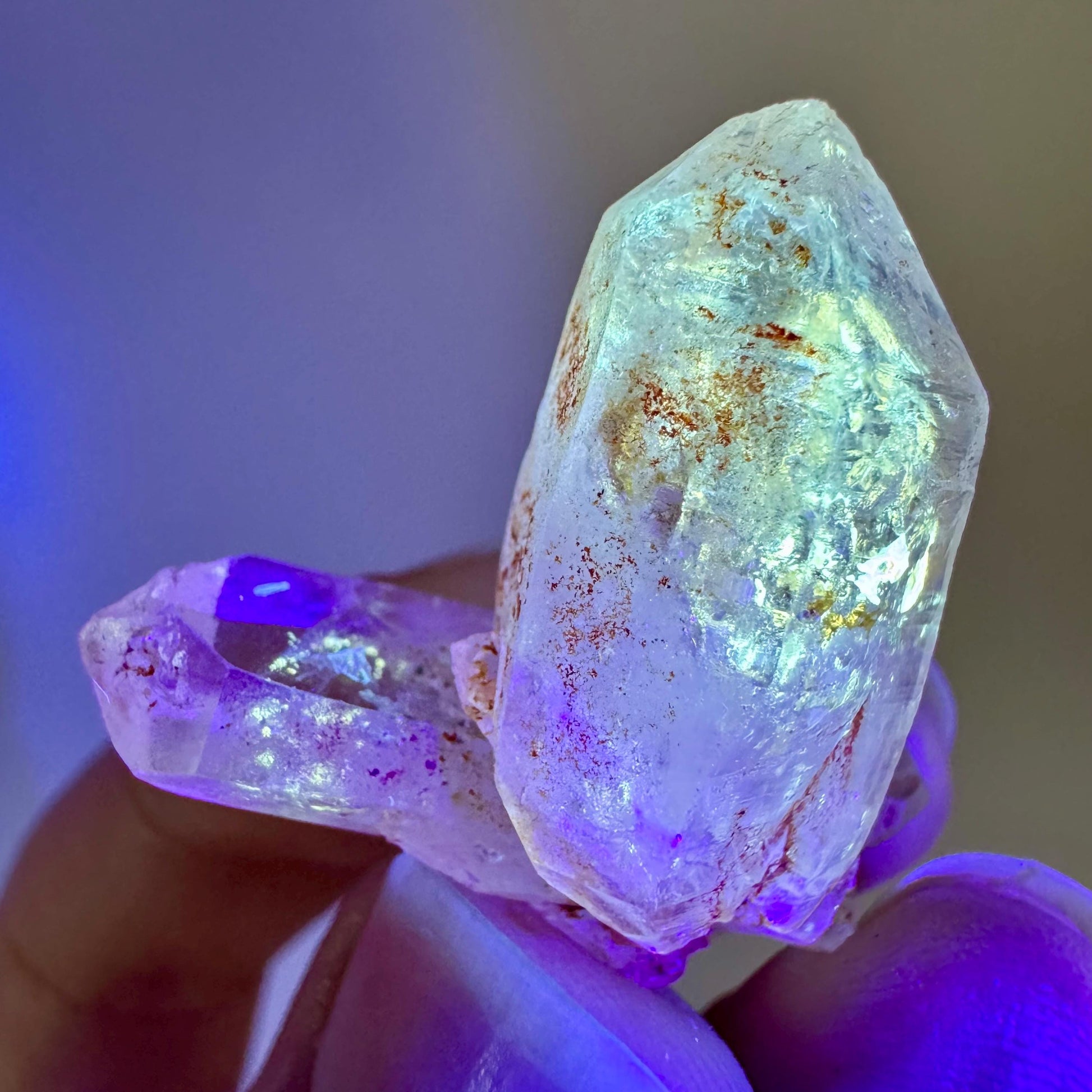 Petroleum Quartz | UV reactive firefly crystal, fluorescent mineral specimen from Madagascar