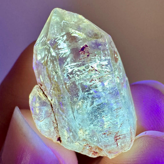 Petroleum Quartz | UV reactive firefly crystal, fluorescent mineral specimen from Madagascar
