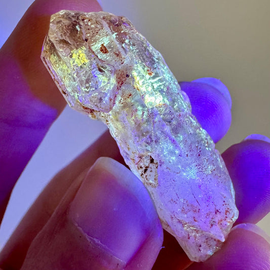 Petroleum Quartz | UV reactive firefly crystal, fluorescent mineral specimen from Madagascar