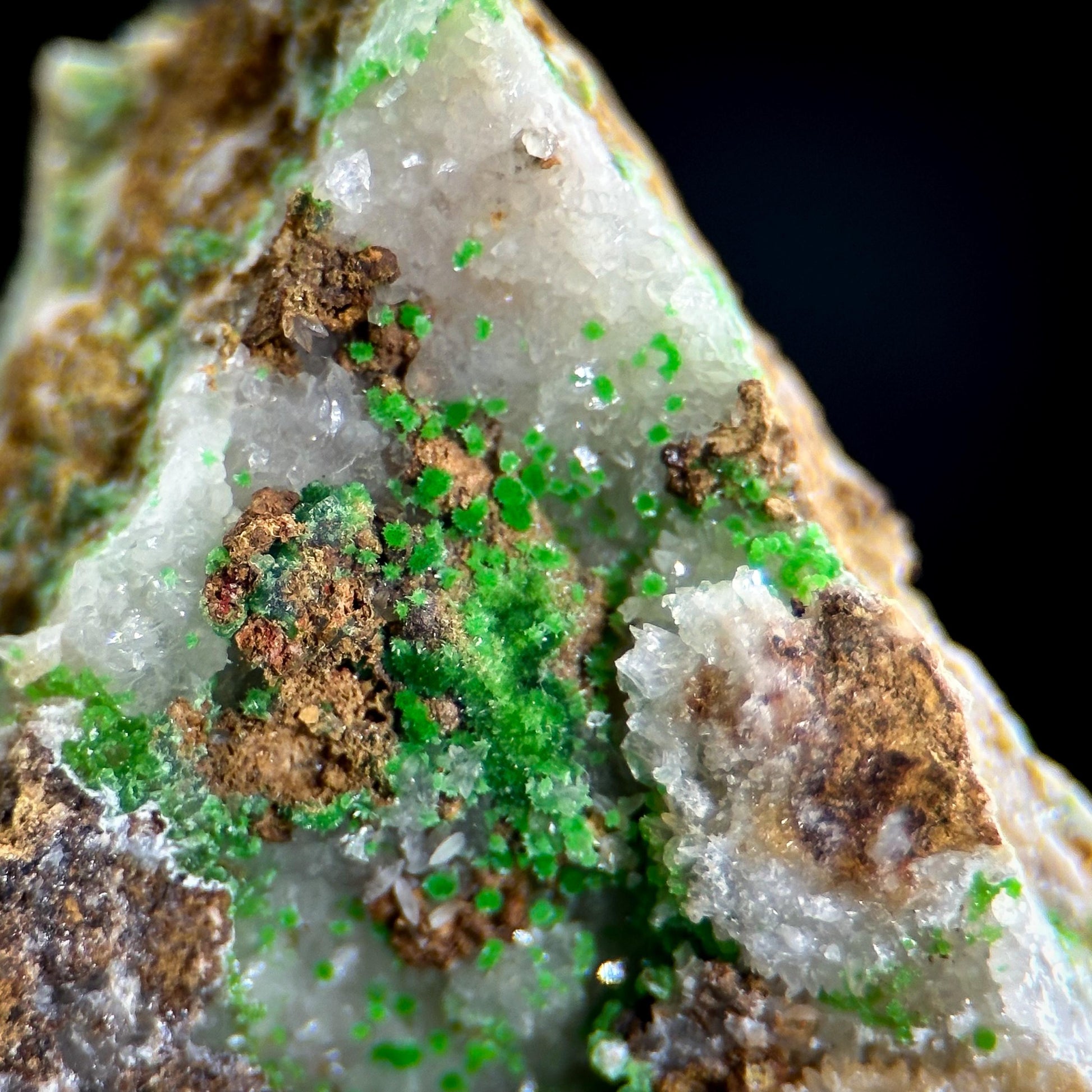 Conichalcite | green crystal, rare mineral specimen from Greece