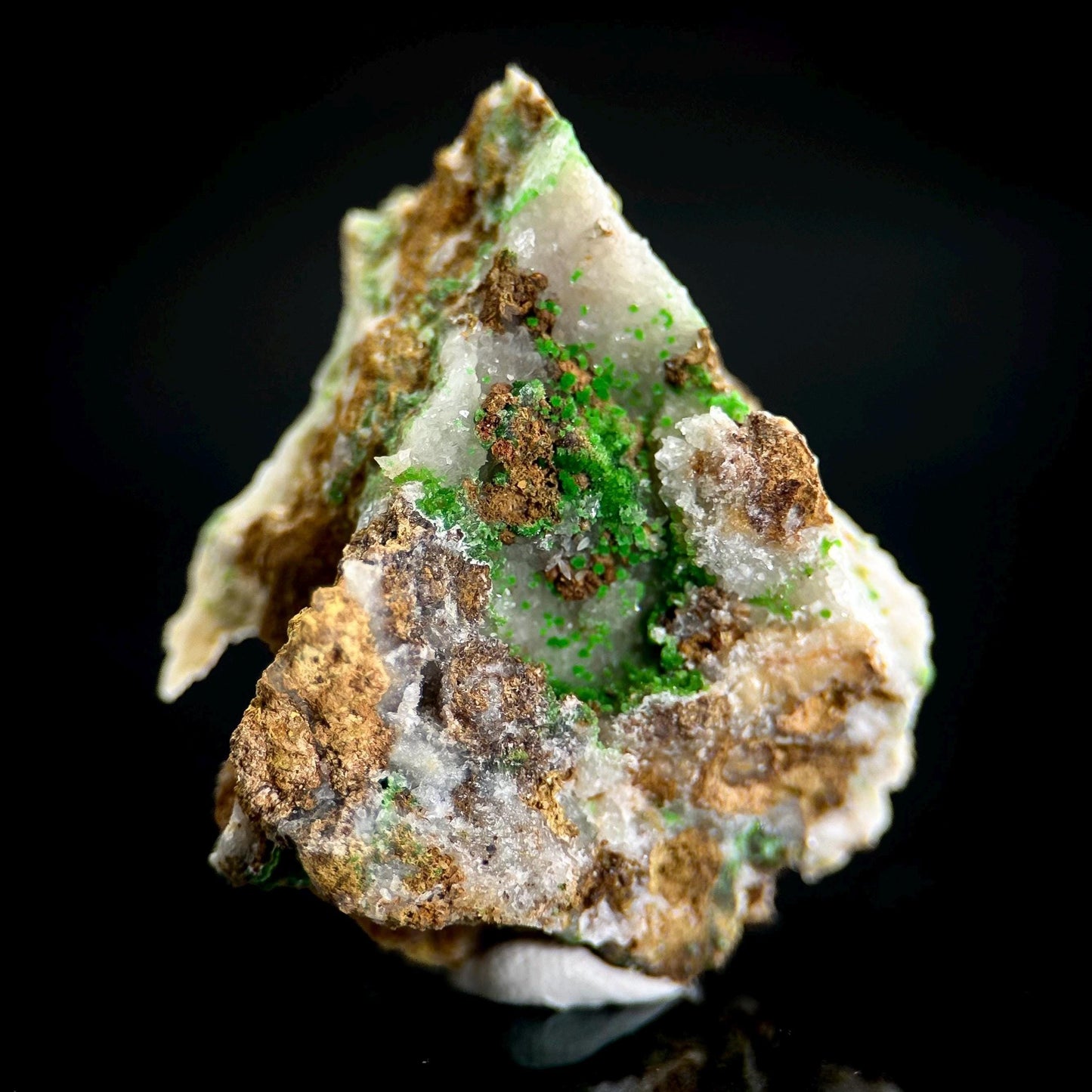 Conichalcite | green crystal, rare mineral specimen from Greece