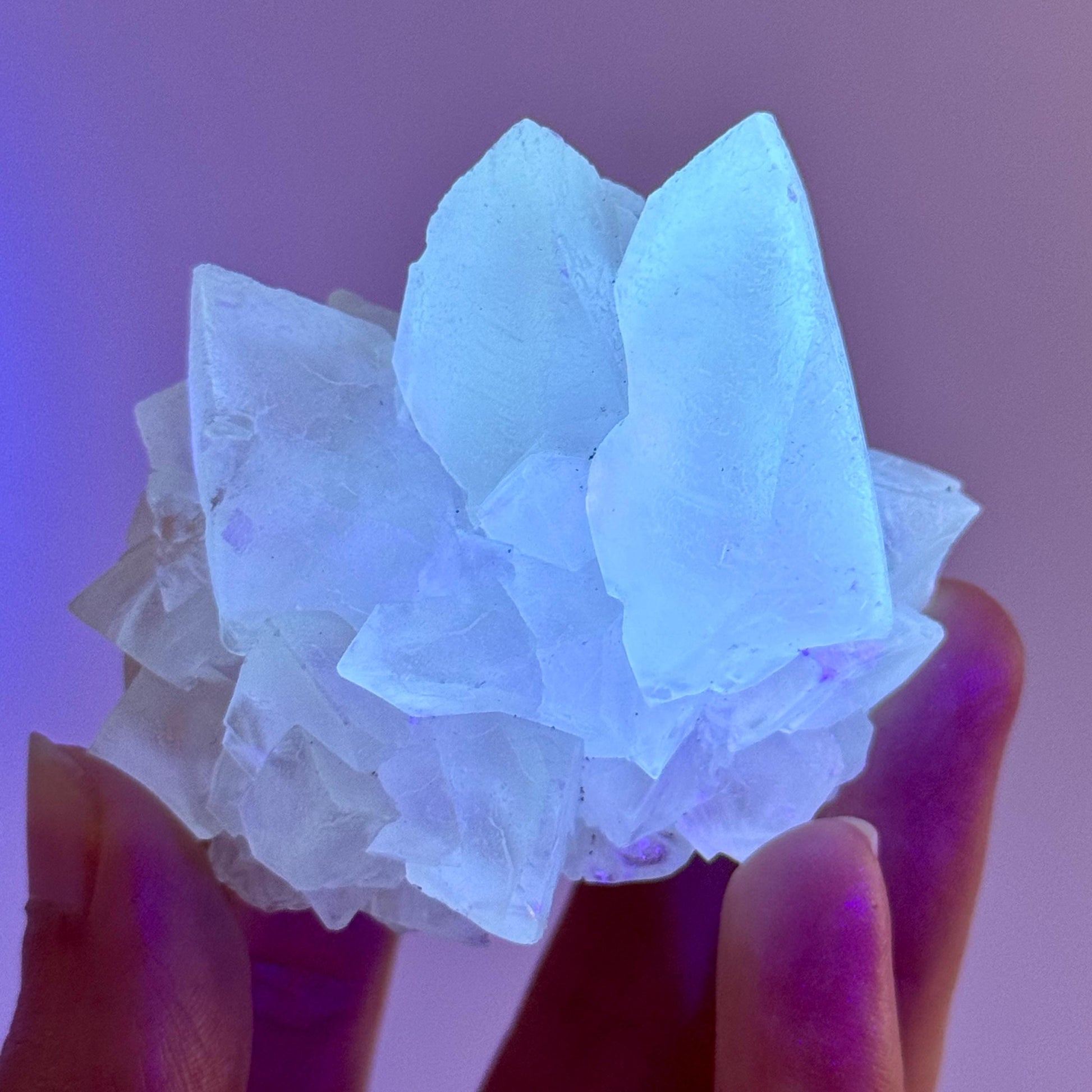 Fluorescent Calcite | UV-reactive crystal, natural mineral specimen from Indonesia