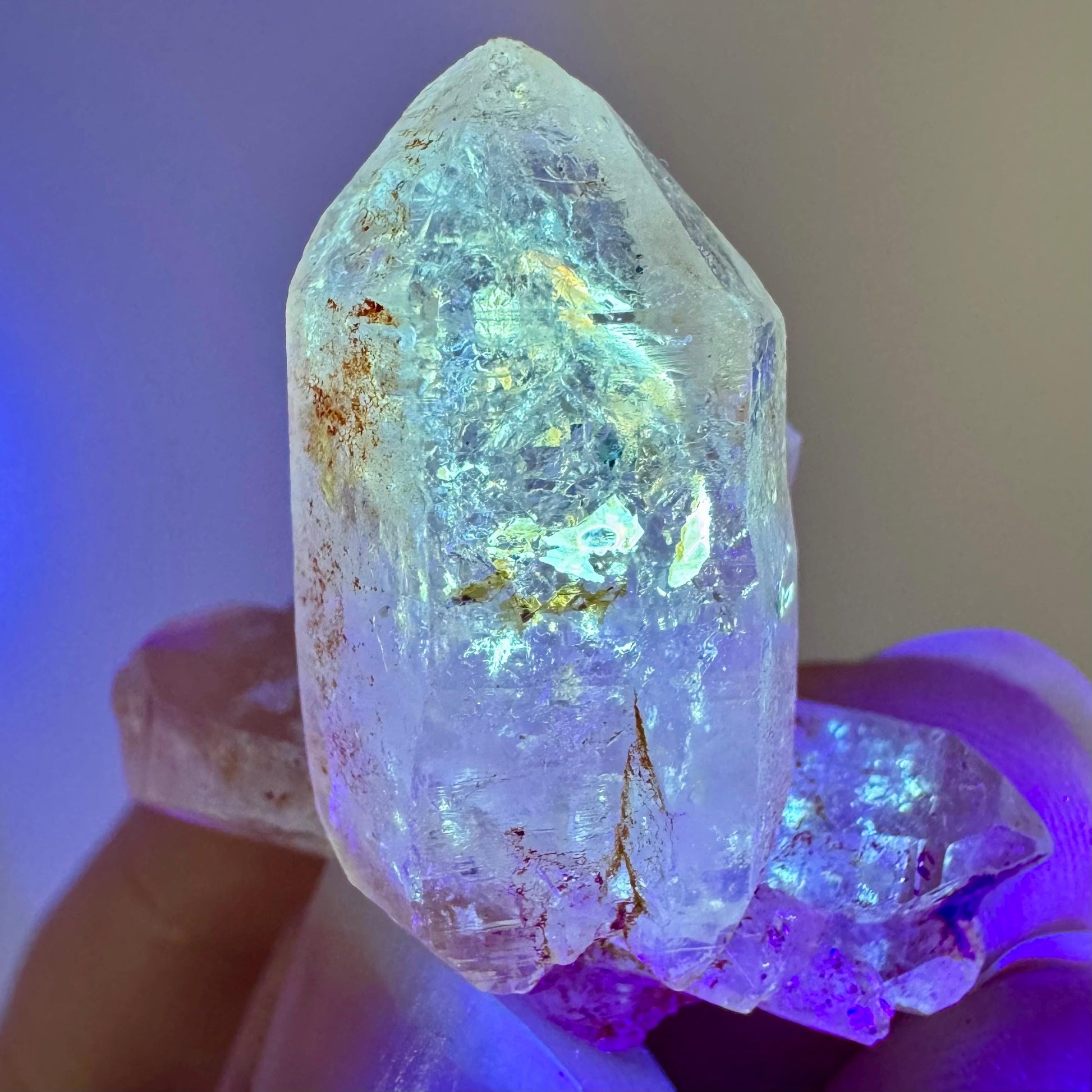 Petroleum Quartz | UV reactive firefly crystal, fluorescent mineral specimen from Madagascar