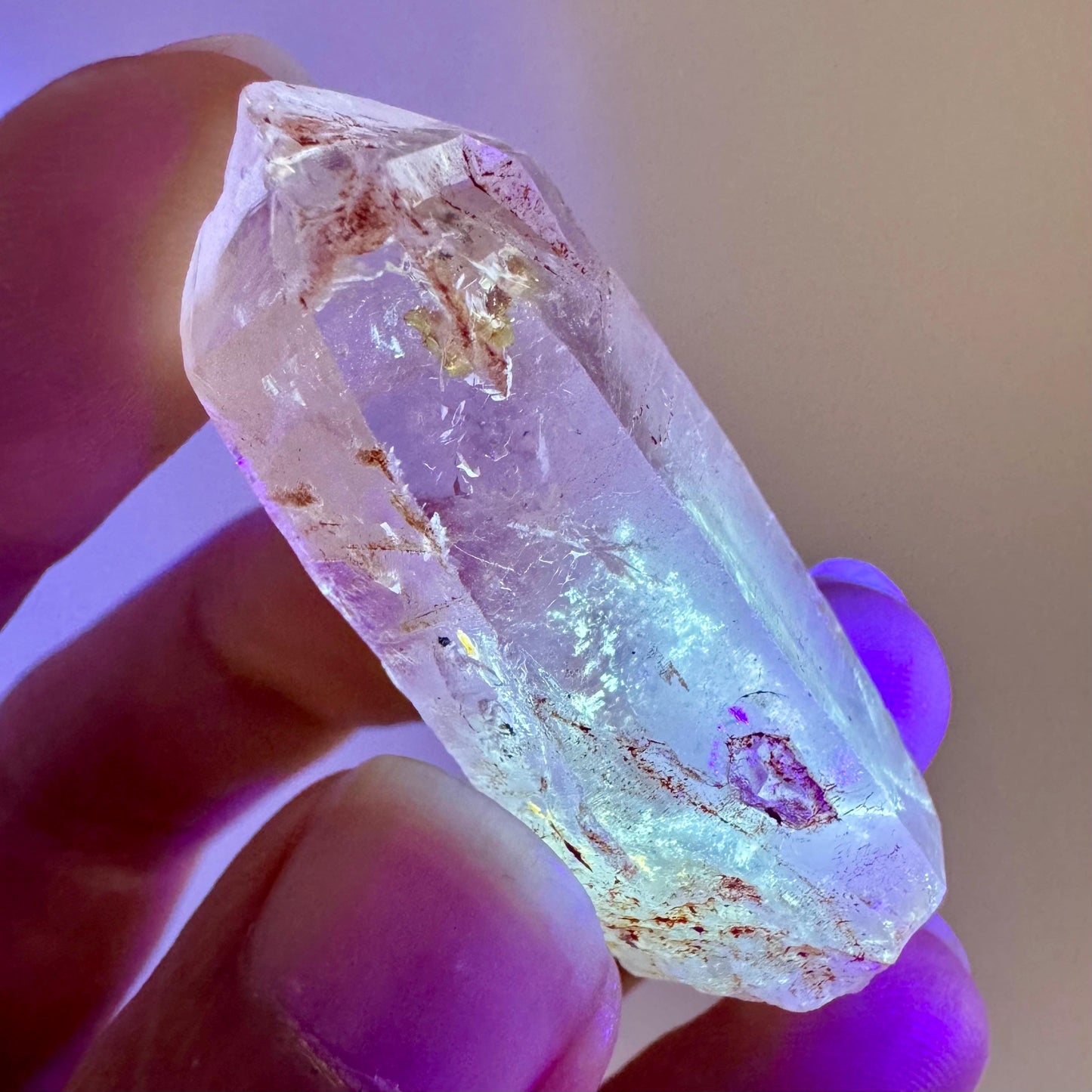 Petroleum Quartz | UV reactive firefly crystal, fluorescent mineral specimen from Madagascar