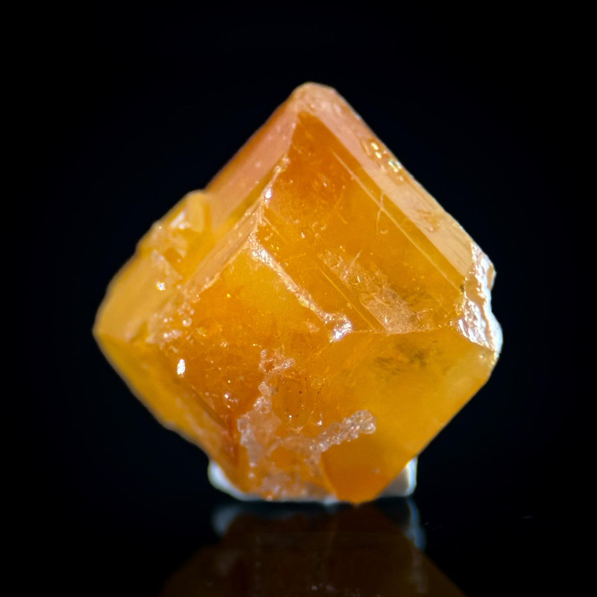 Wulfenite | orange crystal, mineral specimen from Republic of Congo