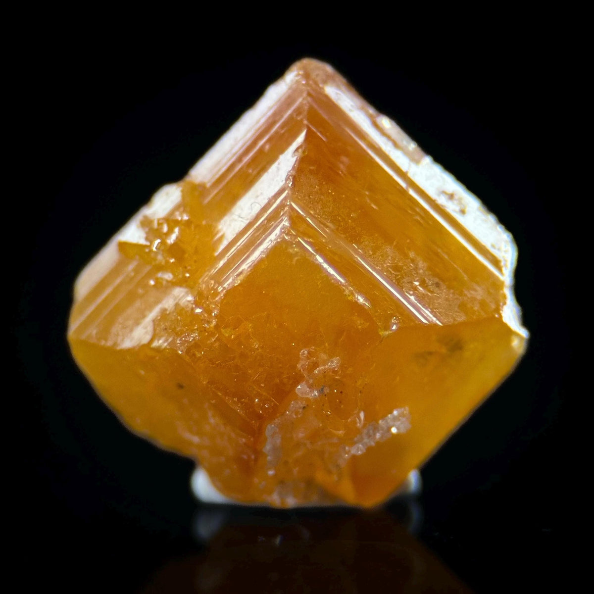 Wulfenite | orange crystal, mineral specimen from Republic of Congo