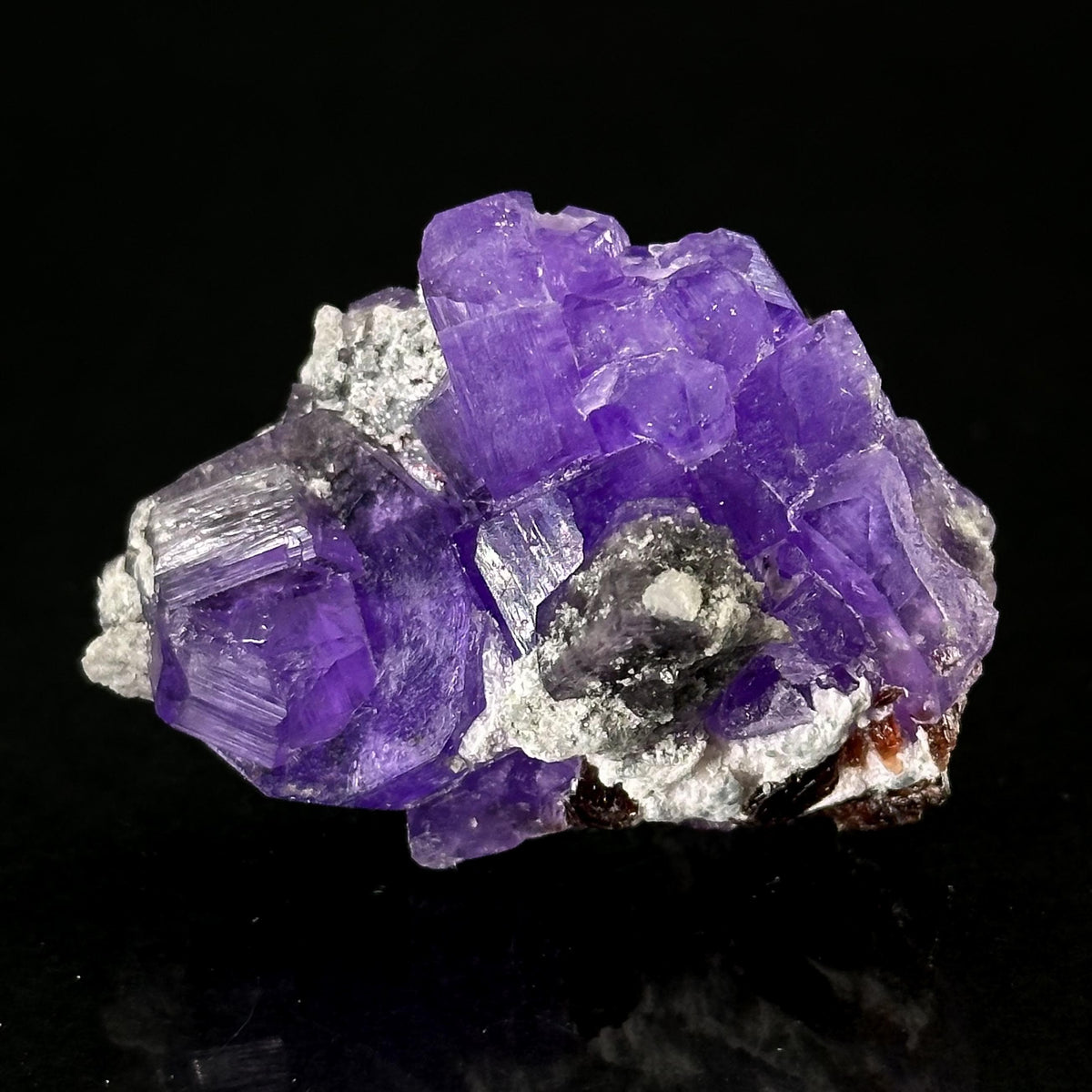 Coquimbite | purple crystal, rare mineral specimen from Italy