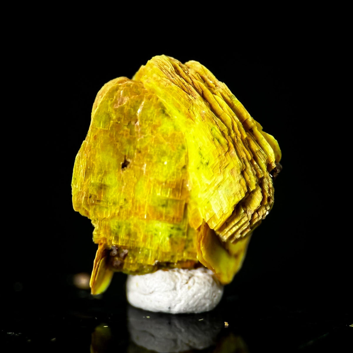 Uranocircite | fluorescent UV reactive crystal, rare mineral specimen from Germany