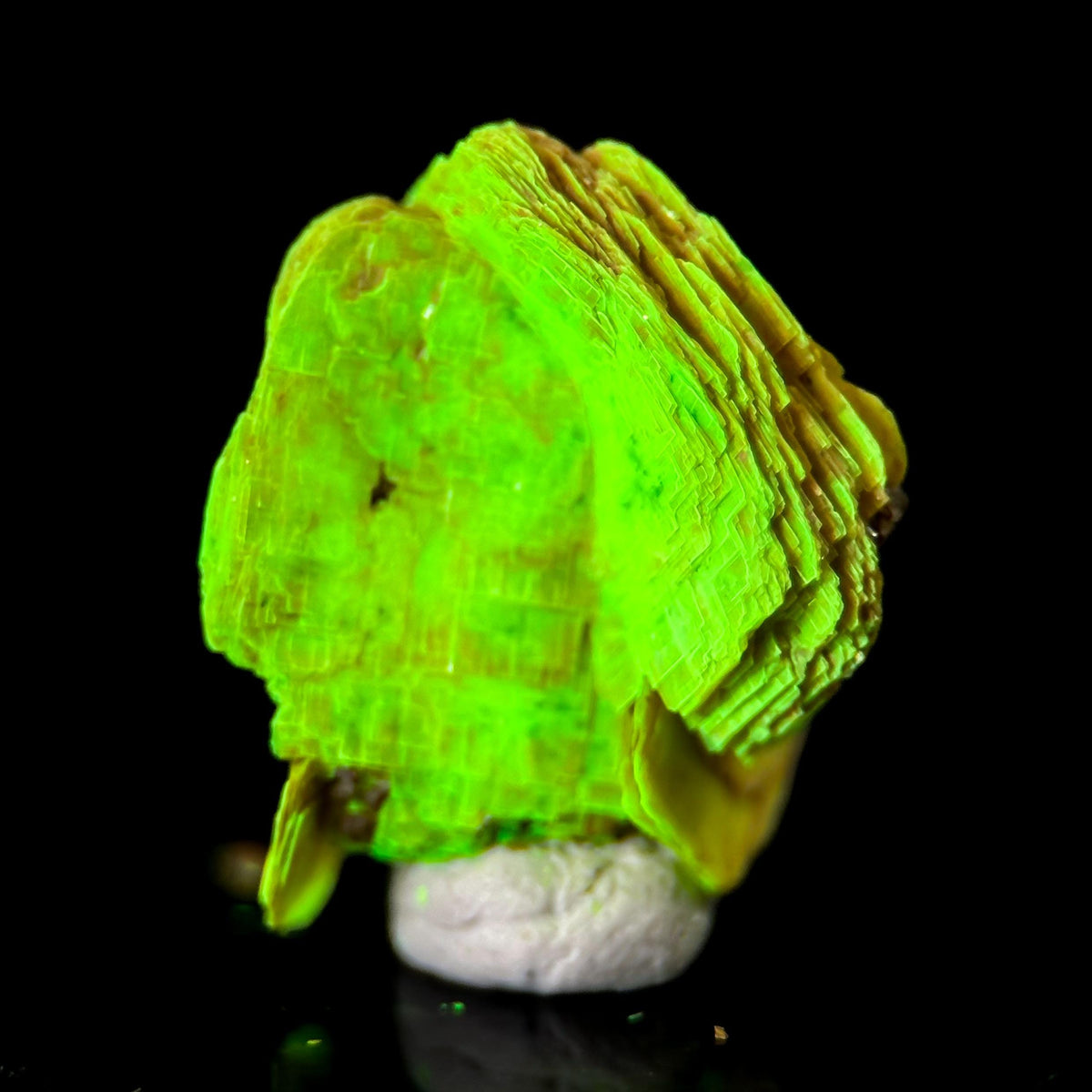 Uranocircite | fluorescent UV reactive crystal, rare mineral specimen from Germany