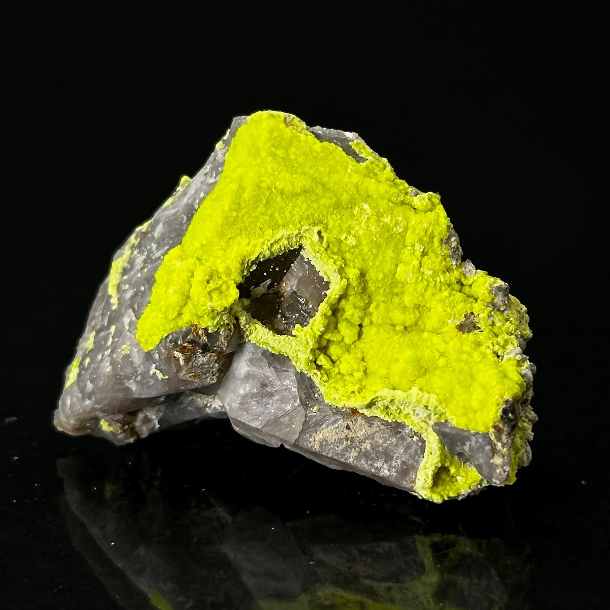 Autun | fluorescent UV reactive crystal, rare mineral specimen from Portugal