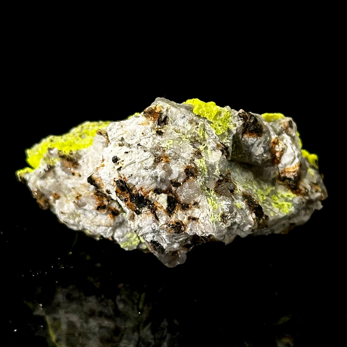 Autun | fluorescent UV reactive crystal, rare mineral specimen from Portugal