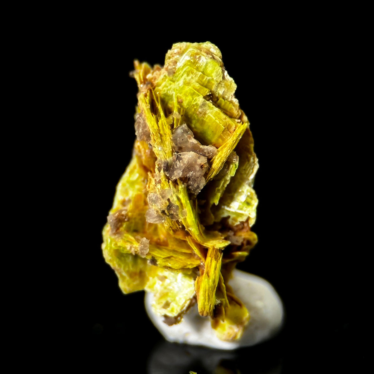 Uranocircite | fluorescent UV reactive crystal, rare mineral specimen from Germany