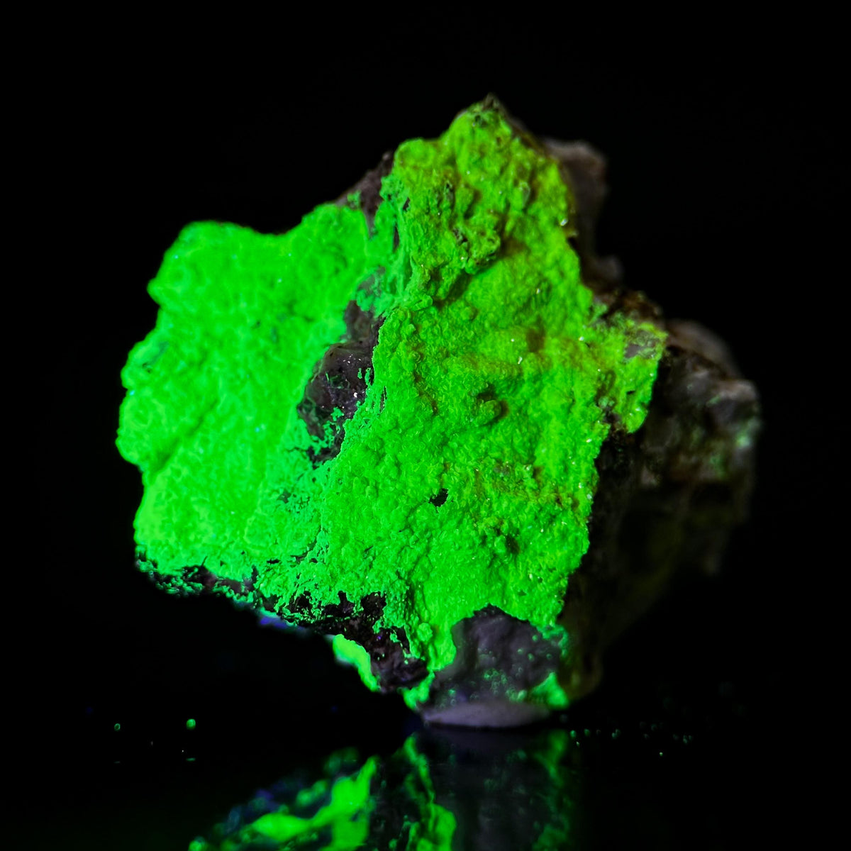 Autun | fluorescent UV reactive crystal, rare mineral specimen from Portugal
