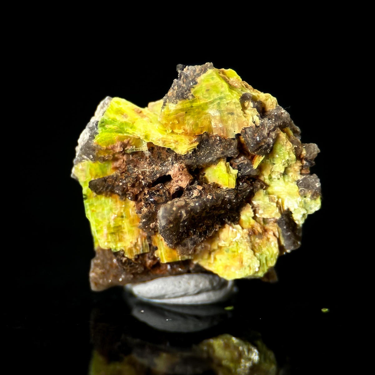 Uranocircite | fluorescent UV reactive crystal, rare mineral specimen from Germany