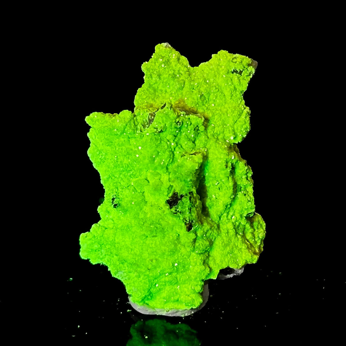 Autun | fluorescent UV reactive crystal, rare mineral specimen from Portugal