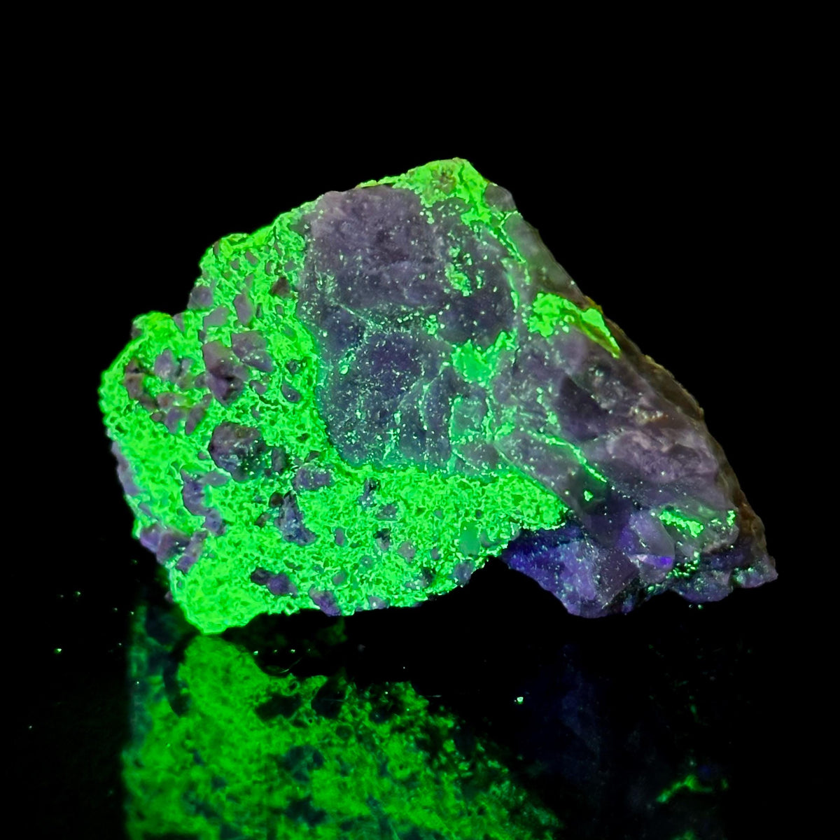 Autun | fluorescent UV reactive crystal, rare mineral specimen from Portugal