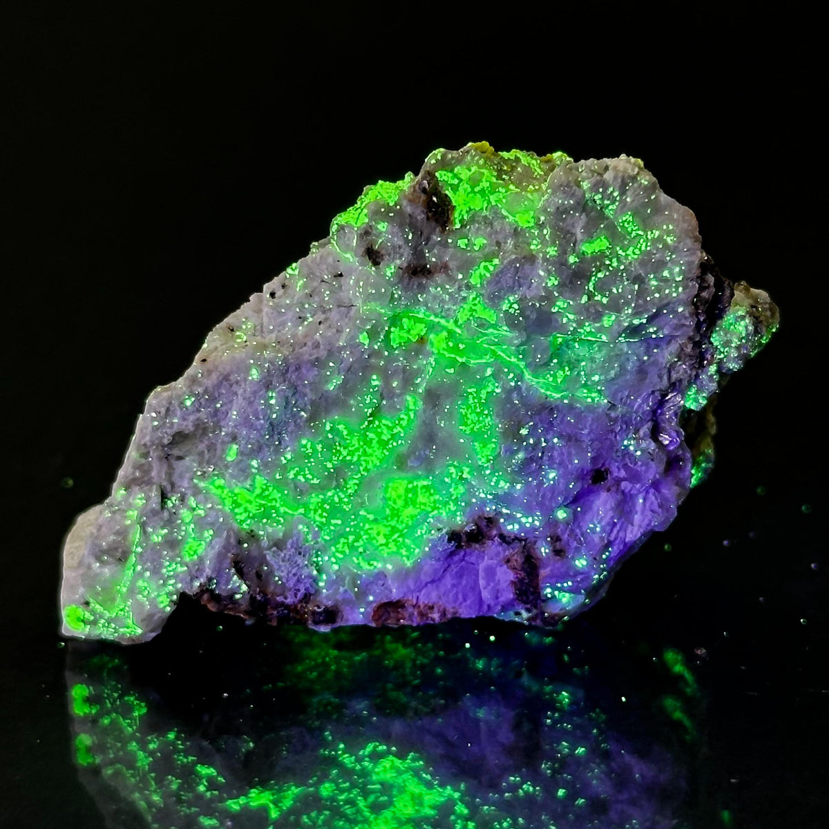 Autun | fluorescent UV reactive crystal, rare mineral specimen from Portugal
