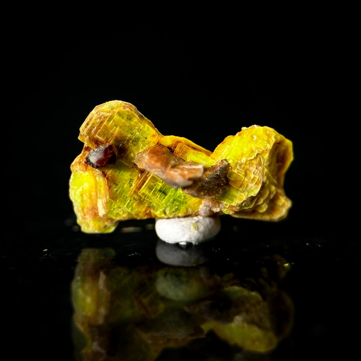 Uranocircite | fluorescent UV reactive crystal, rare mineral specimen from Germany