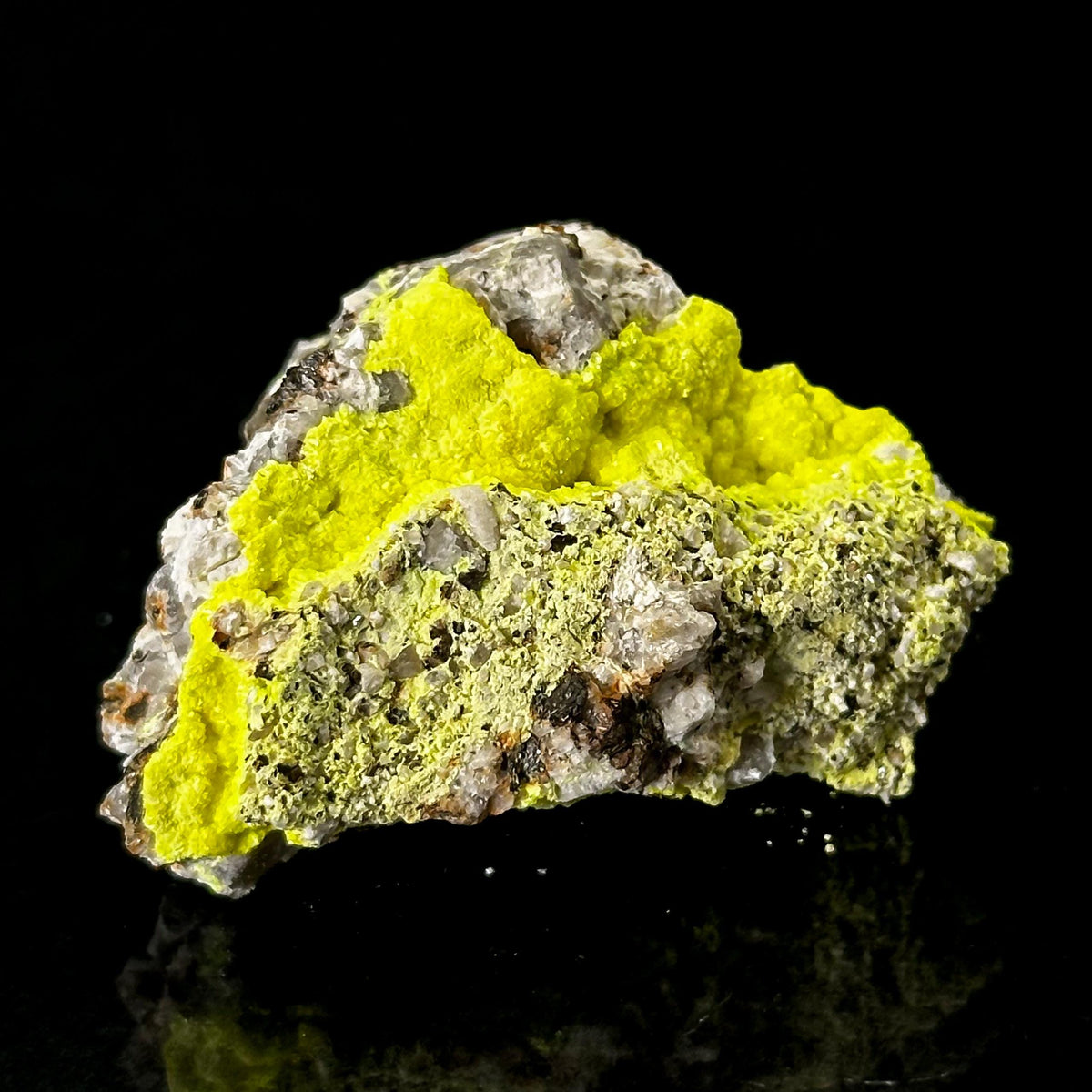 Autun | fluorescent UV reactive crystal, rare mineral specimen from Portugal