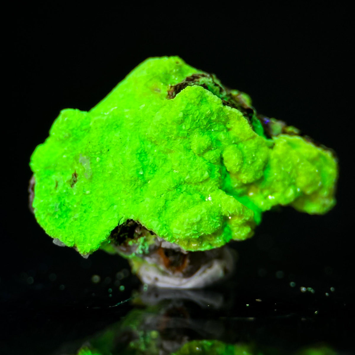 Autun | fluorescent UV reactive crystal, rare mineral specimen from Portugal