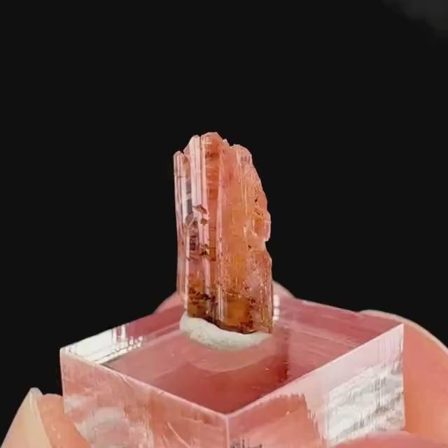 Vayrynenite | Pink crystal, rare mineral specimen from Pakistan