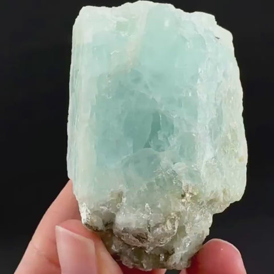 Aquamarine (Pakistan) | natural aquamarine crystal, mineral specimen