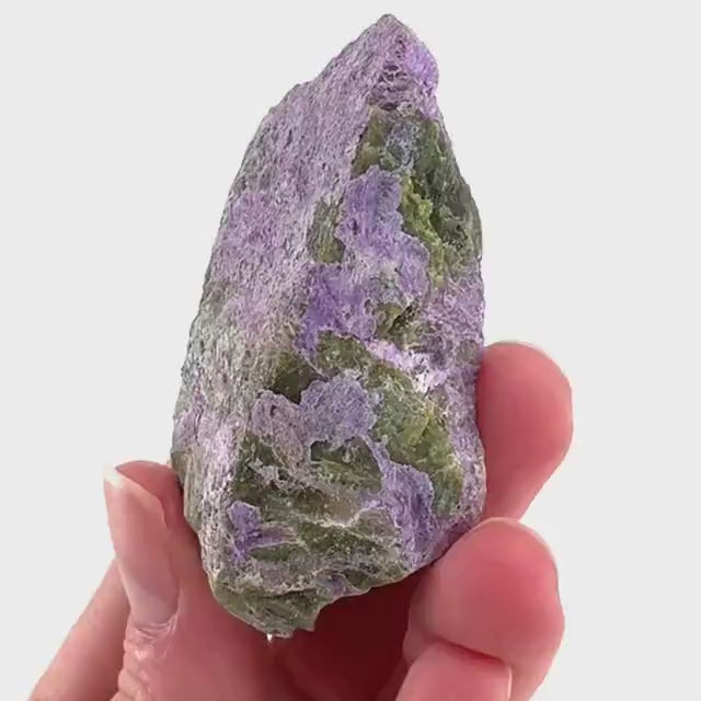 Stichtite | raw purple stichtite with serpentine, mineral specimen from South Africa
