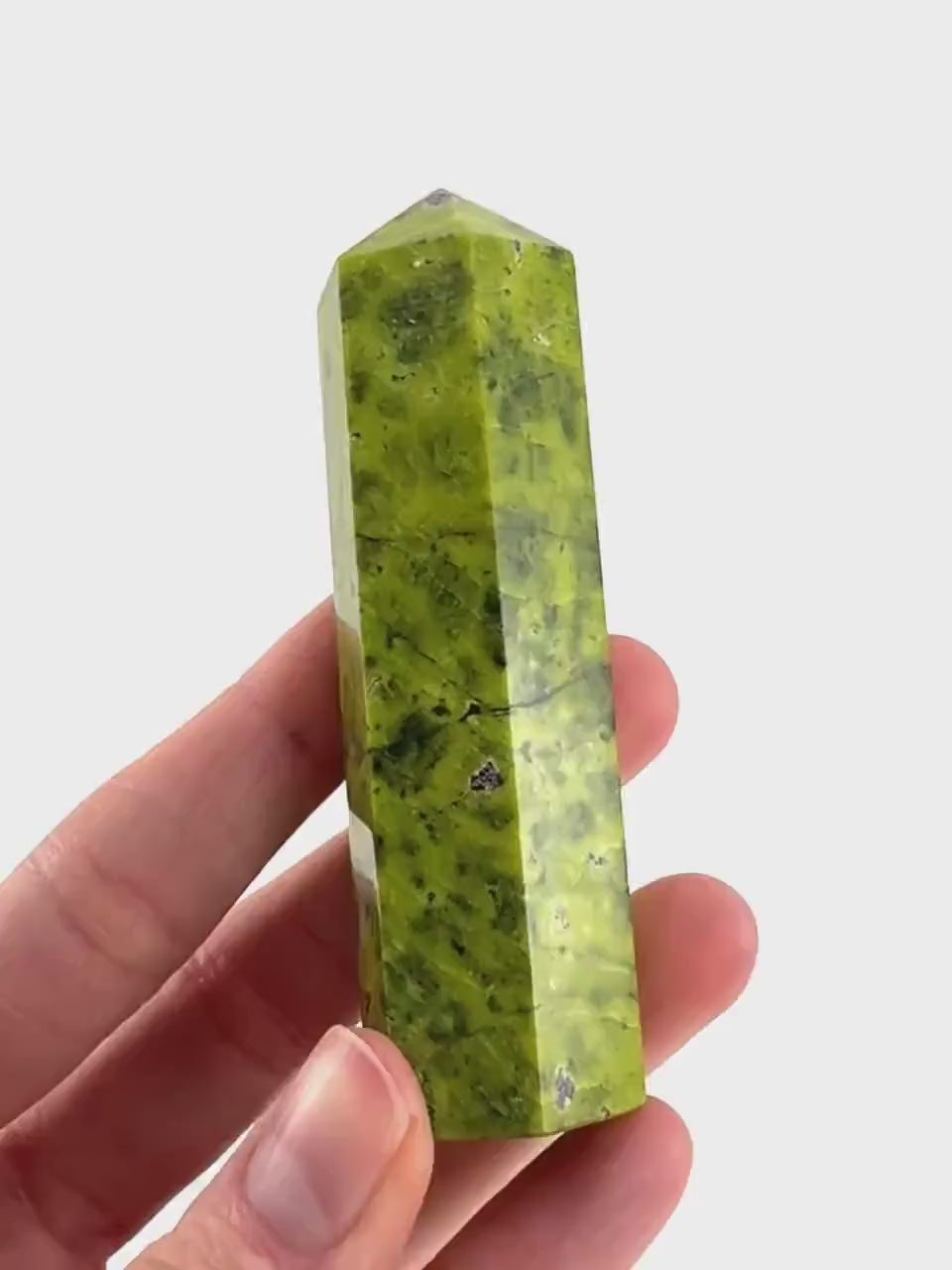 Atlantisite Crystal Point | Stichtite in Serpentine from Tasmania